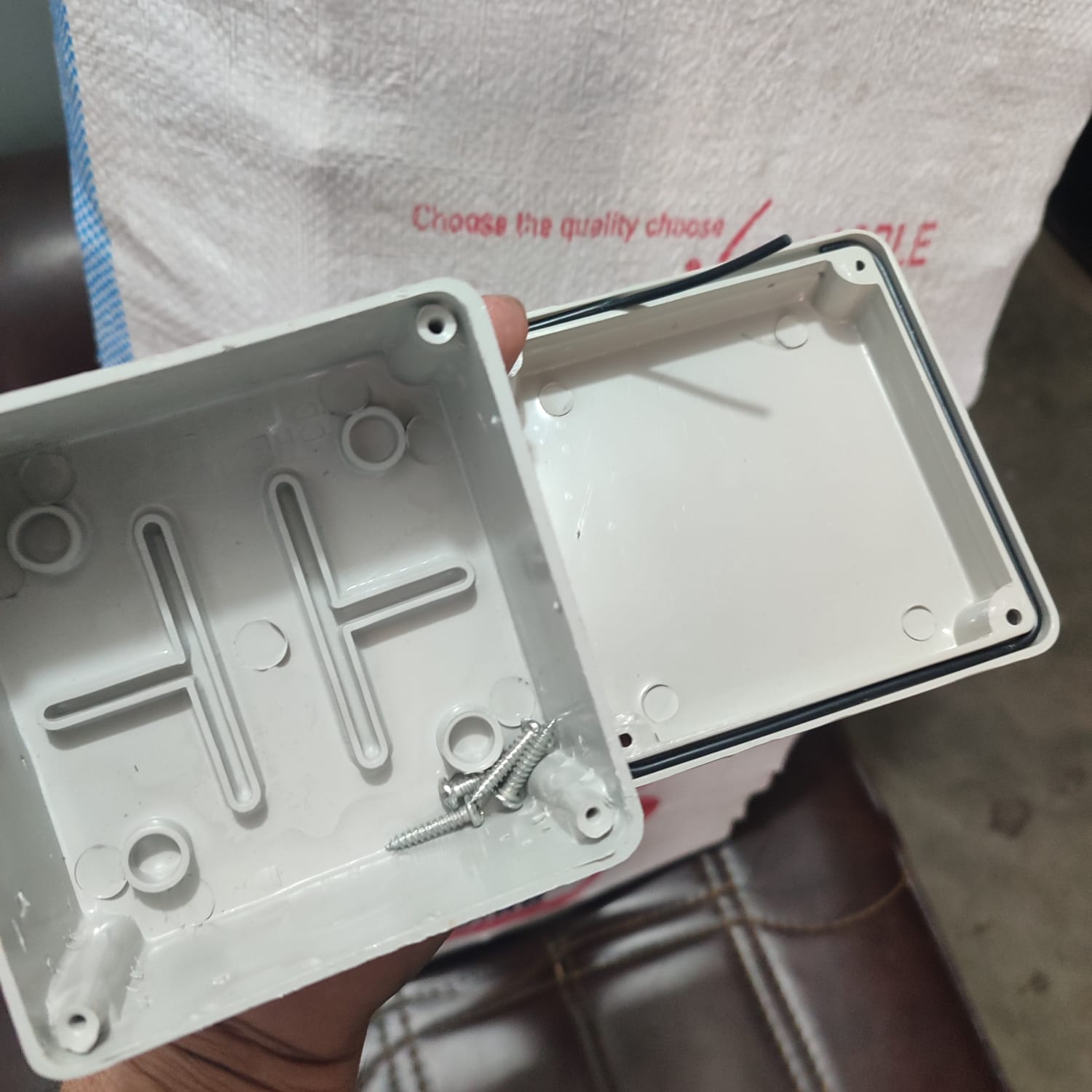 Water Proof Junction Box 100x100x70 in Pakistan thumbnail 2