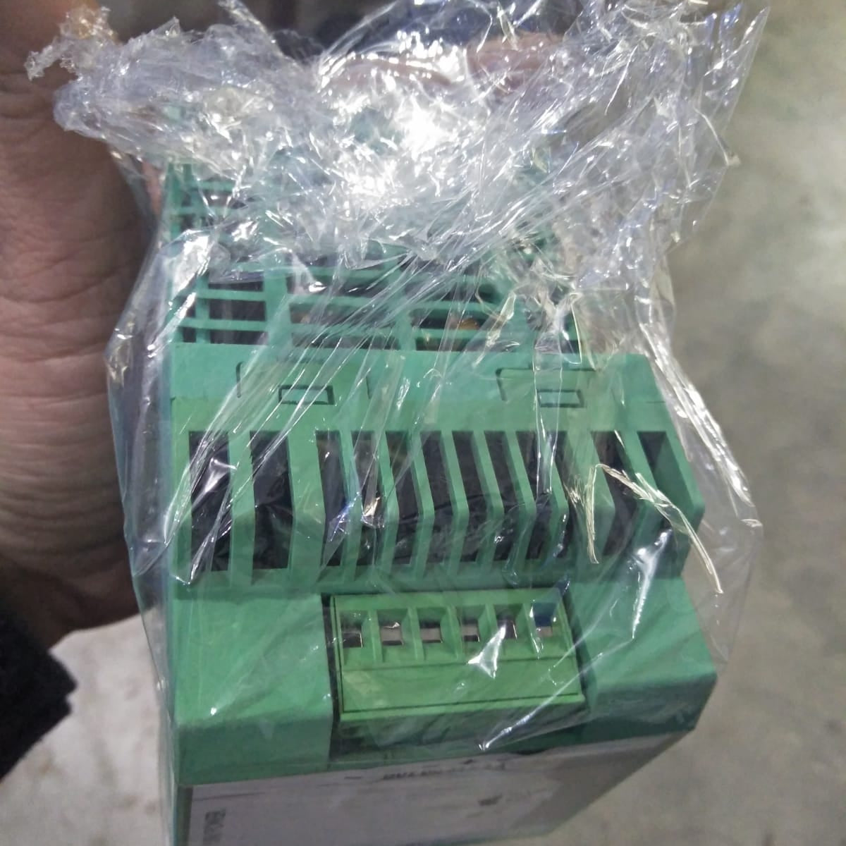 PHOENIX CONTACT MINI-PS-100-240AC/24VDC/4 DIN Rail Power Supply in Pakistan thumbnail 8