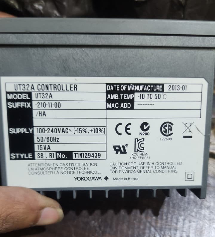 YOKOGAWA PV UT32A TEMPERATURE CONTROLLER in Pakistan thumbnail 2