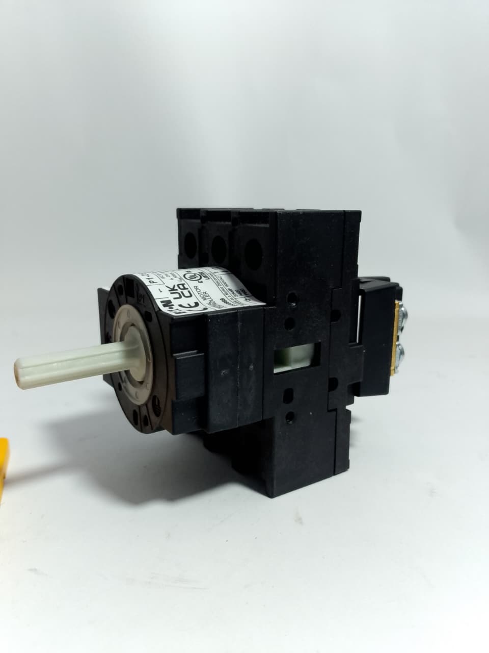 EATON P1-25 Manual Motor Controller Switch in Pakistan - 4pol/25A thumbnail 8