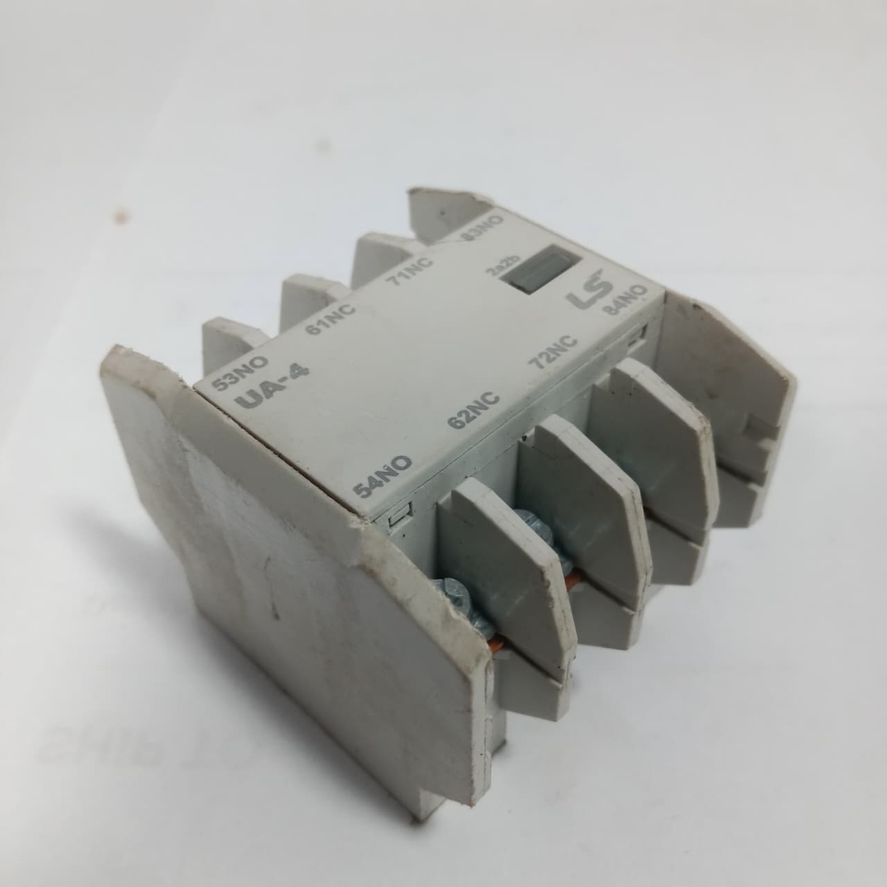 LS Electric UA-4 4-Pole Auxiliary Contact Block in Pakistan thumbnail 6