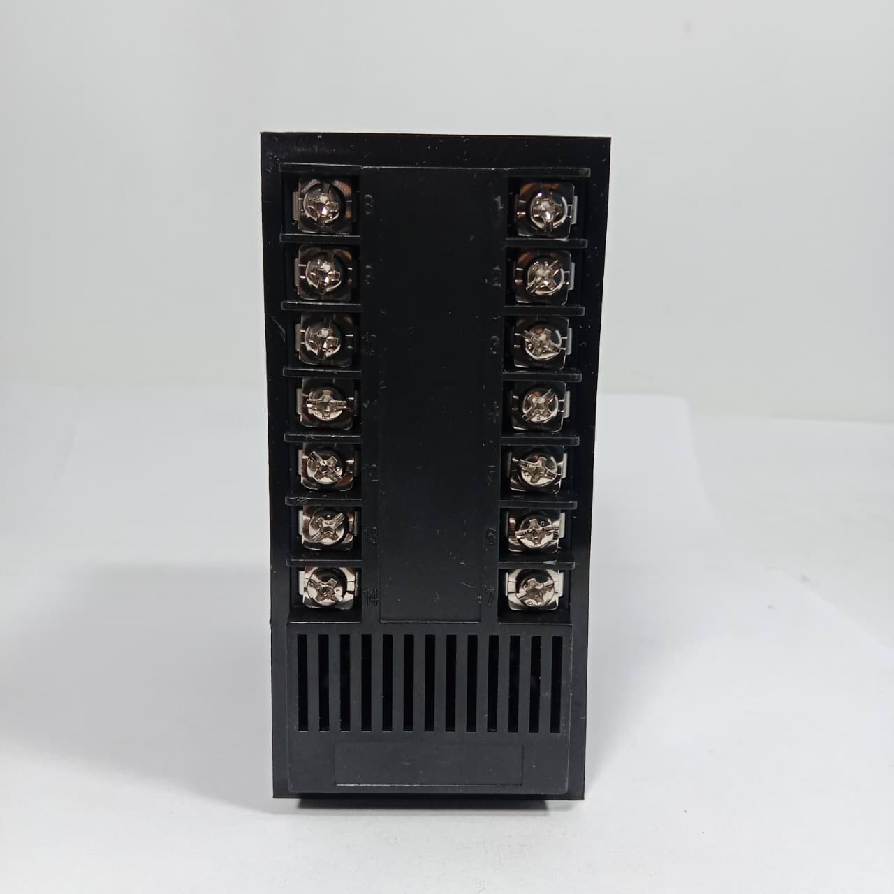 SUZOPAH SP4890 TEMPERATURE CONTROLLER in Pakistan thumbnail 7