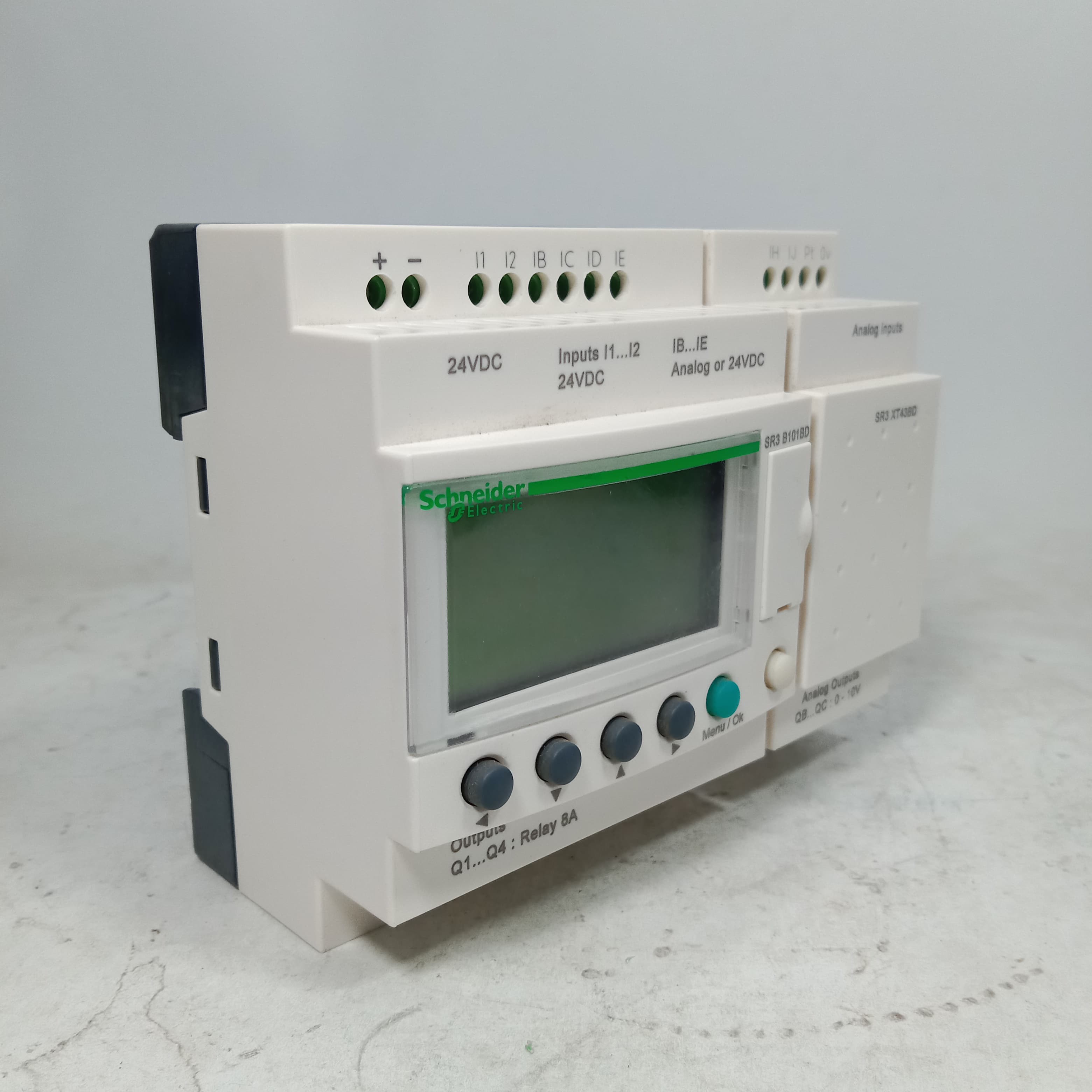 Schneider SR3 B101BD Programmable Logic Controller Module in Pakistan thumbnail 7