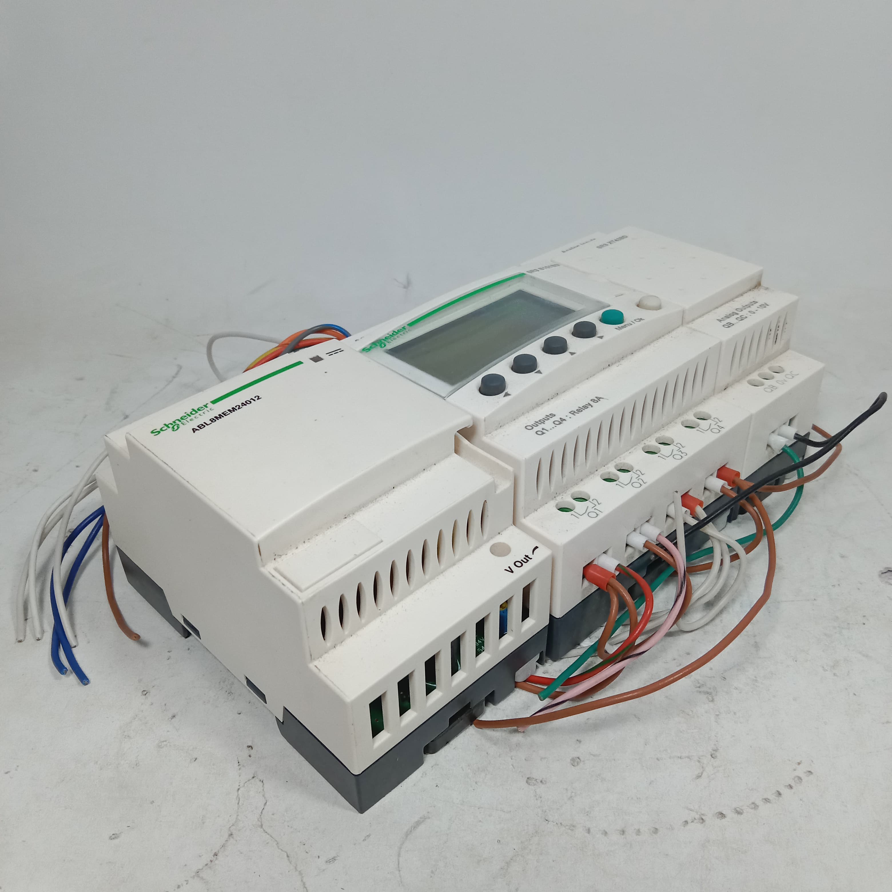 Schneider SR3 B101BD Programmable Logic Controller Module + ABL8MEM24D12 Regulated switch Power Supply in  pakistan thumbnail 5