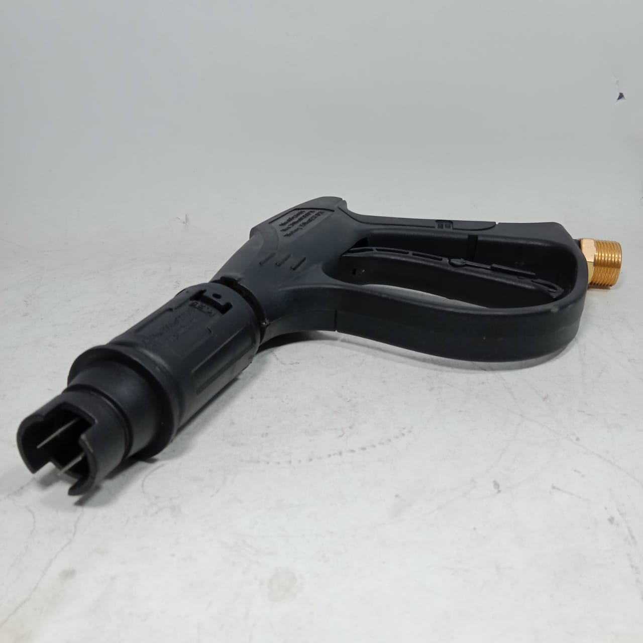 3000 PSI HIGH PRESSURE ADJUSTABLE NOZZLE WATER GUN FOR SOLAR CLEANING in Pakistan thumbnail 3