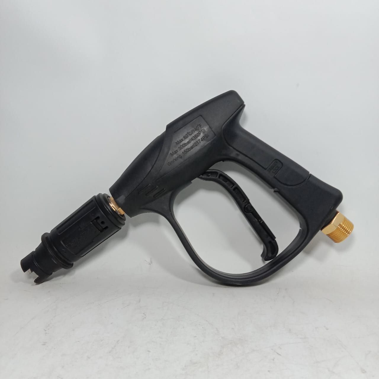 3000 PSI HIGH PRESSURE ADJUSTABLE NOZZLE WATER GUN FOR SOLAR CLEANING in Pakistan thumbnail 4