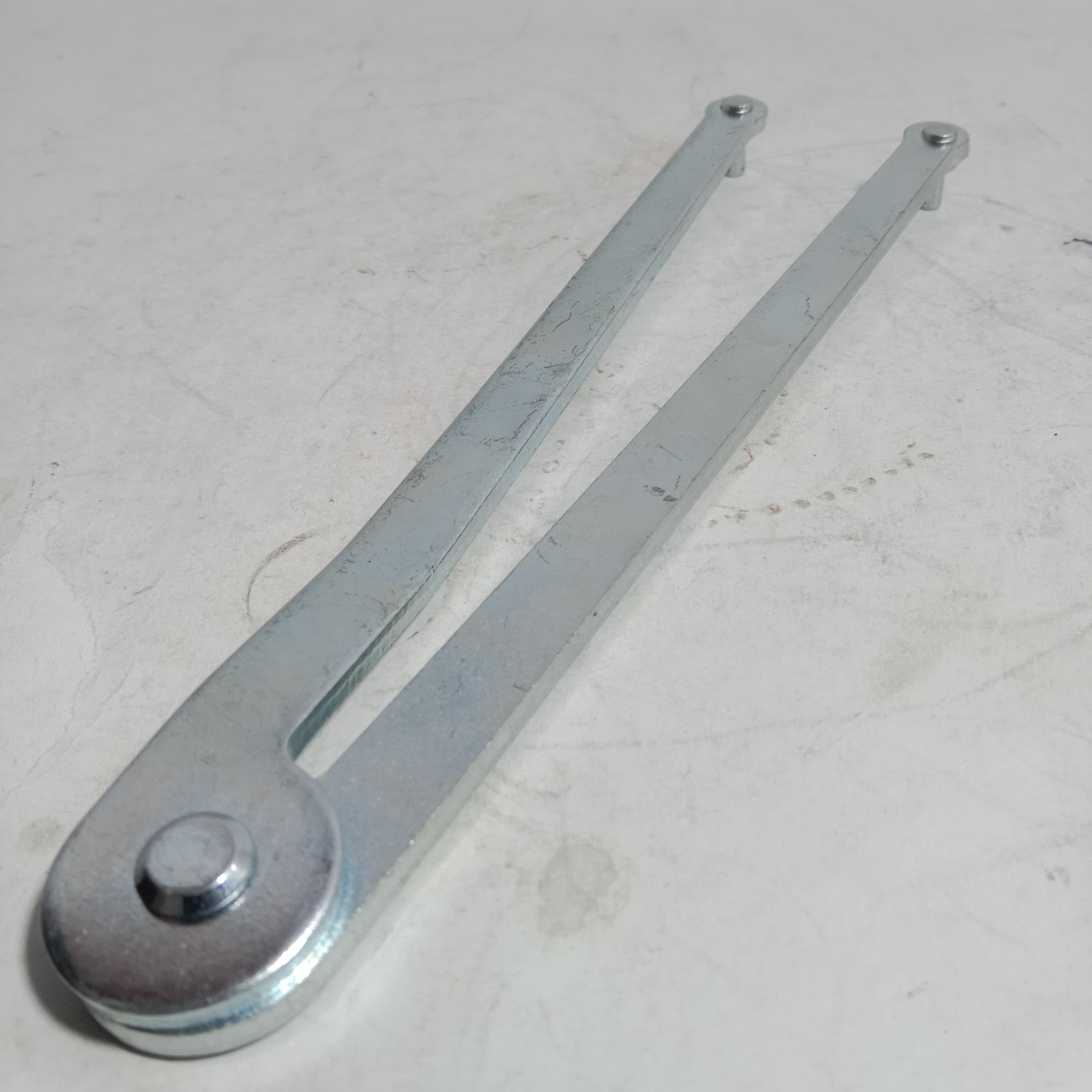 Adjustable Angle Grinder Wrench Pin Spanner Accessories Tools in Pakistan thumbnail 2