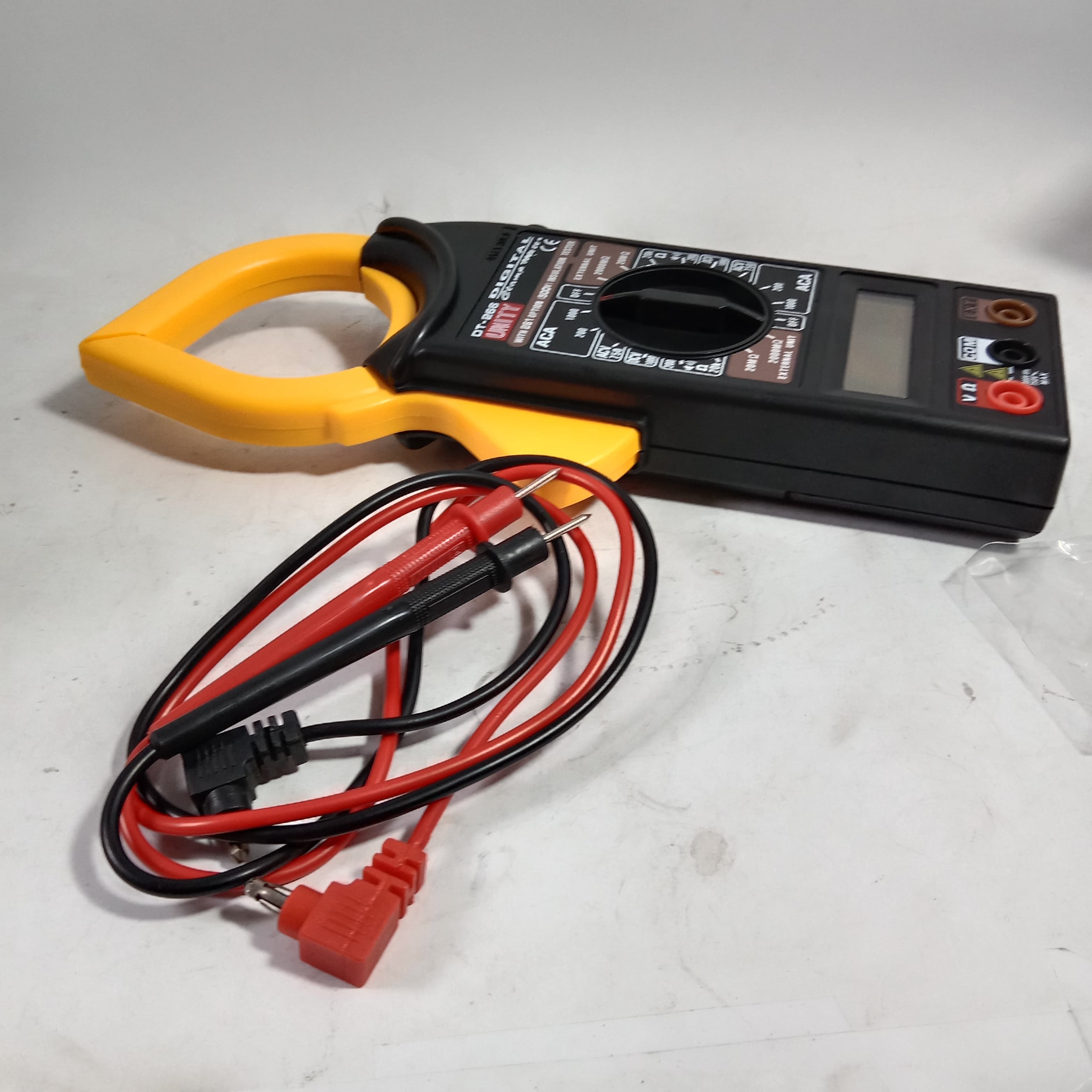 UNITY DT-266 DIGITAL CLAMP METER in Pakistan thumbnail 3