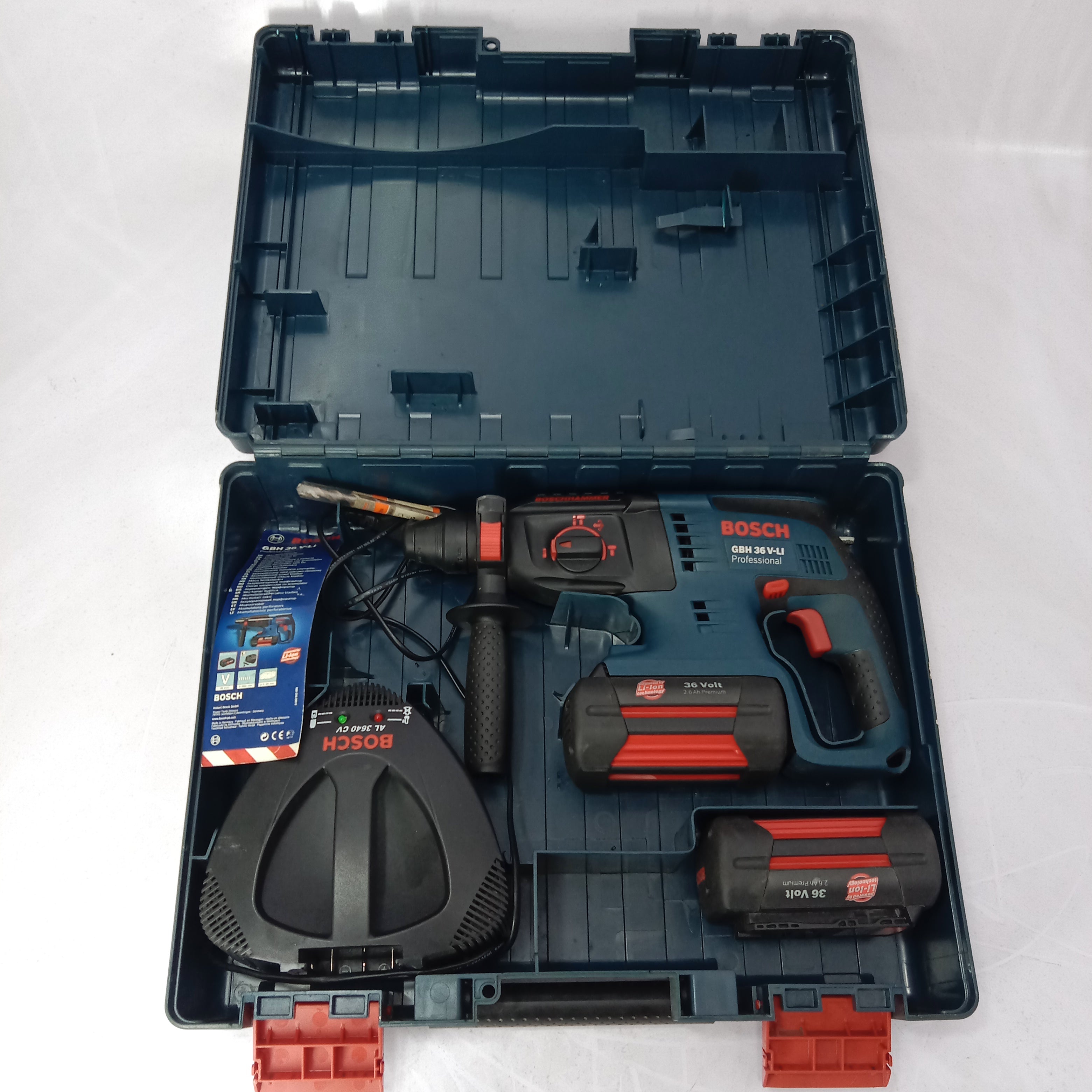 BOSCH GBH 36 V-LI Professional Hammer Drill Machine Used in fresh condition in Pakistan thumbnail 4