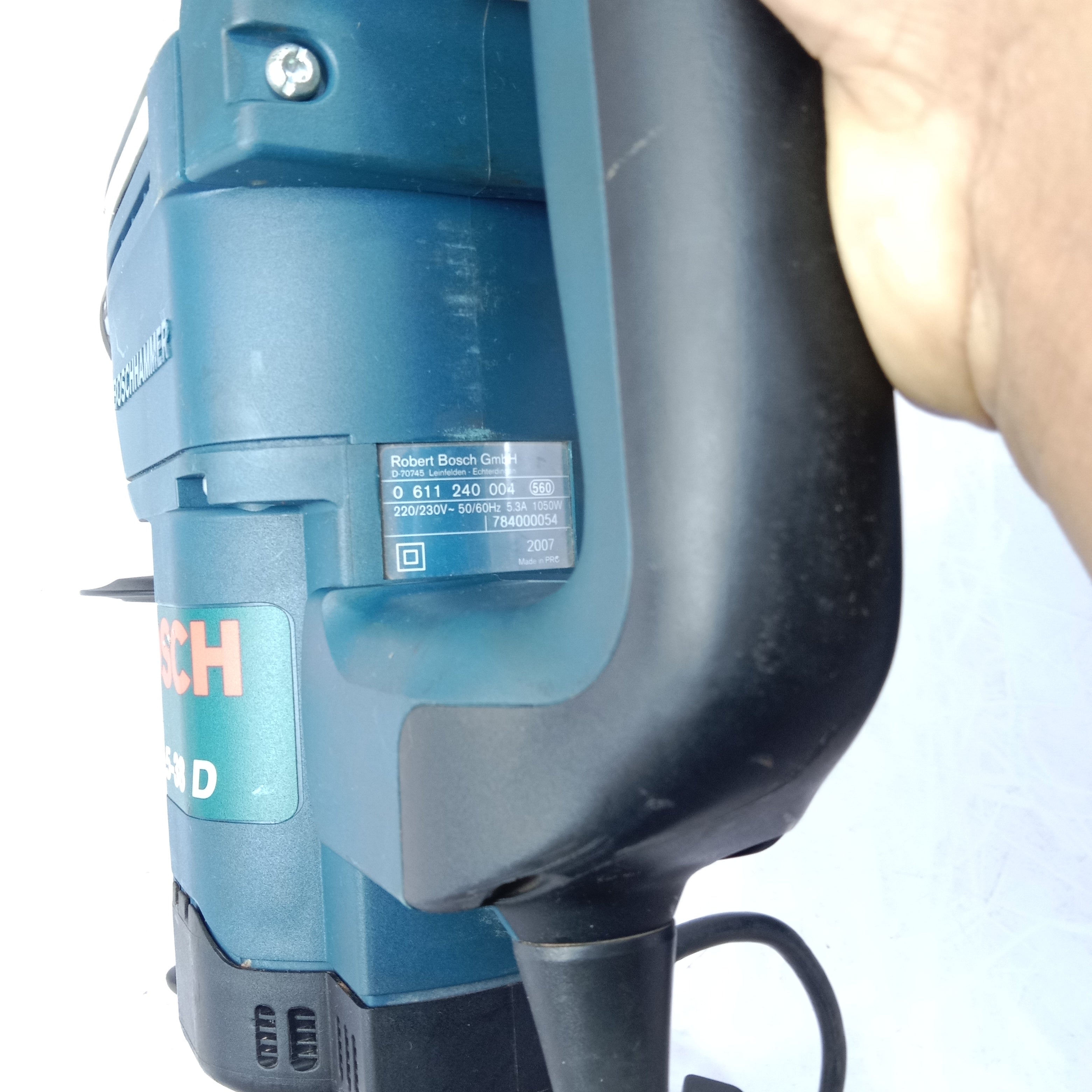 BOSCH GBH 5-38 D Professional Drill Hammer Machine Used in fresh condition in Pakistan thumbnail 8