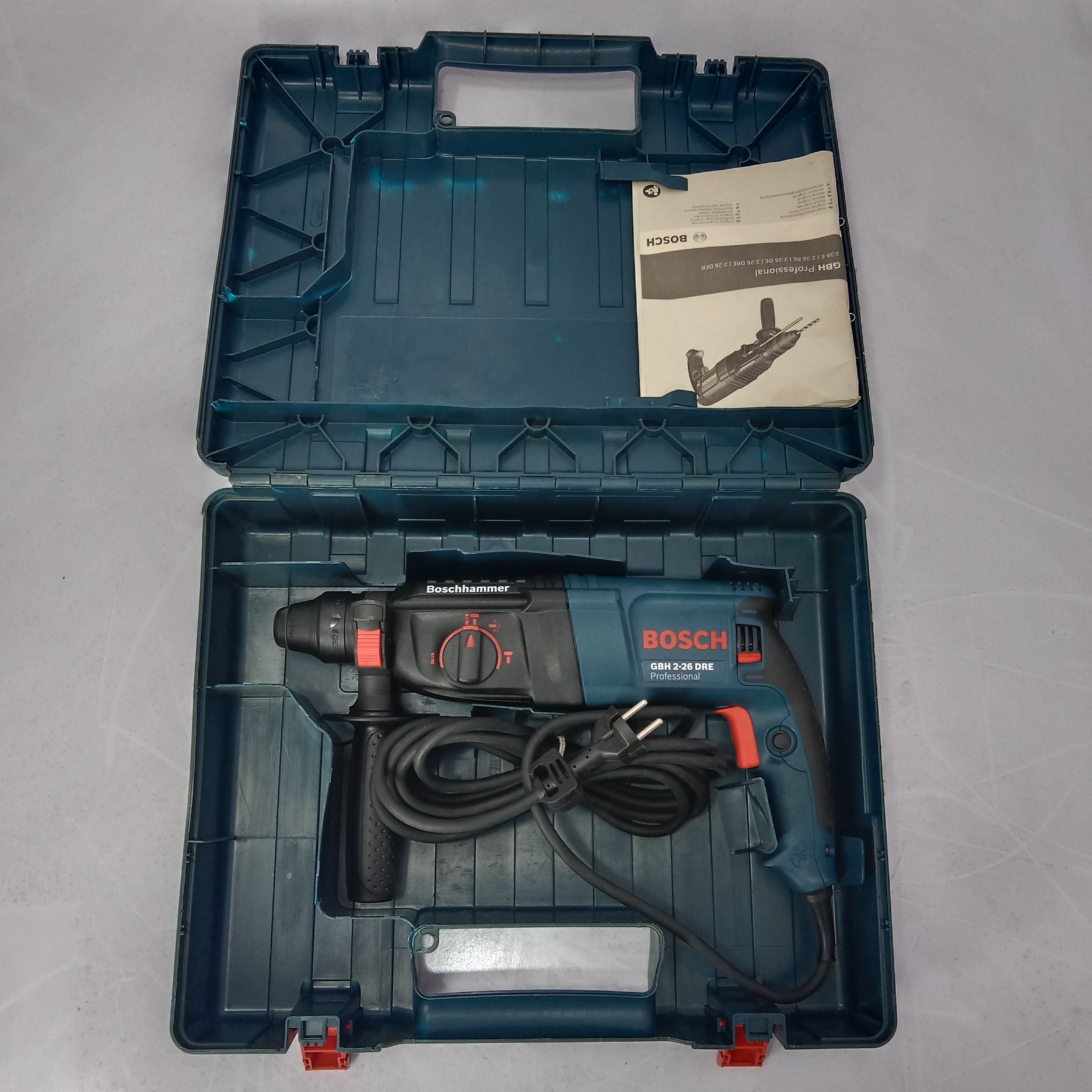 BOSCH GBH 2-26 DRE Professional Drill Hammer Machine Used in fresh condition in Pakistan thumbnail 5