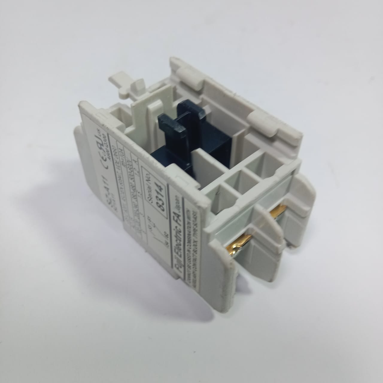 Fuji Electric FA SZ-A11 Auxiliary Contact Unit in Pakistan thumbnail 4