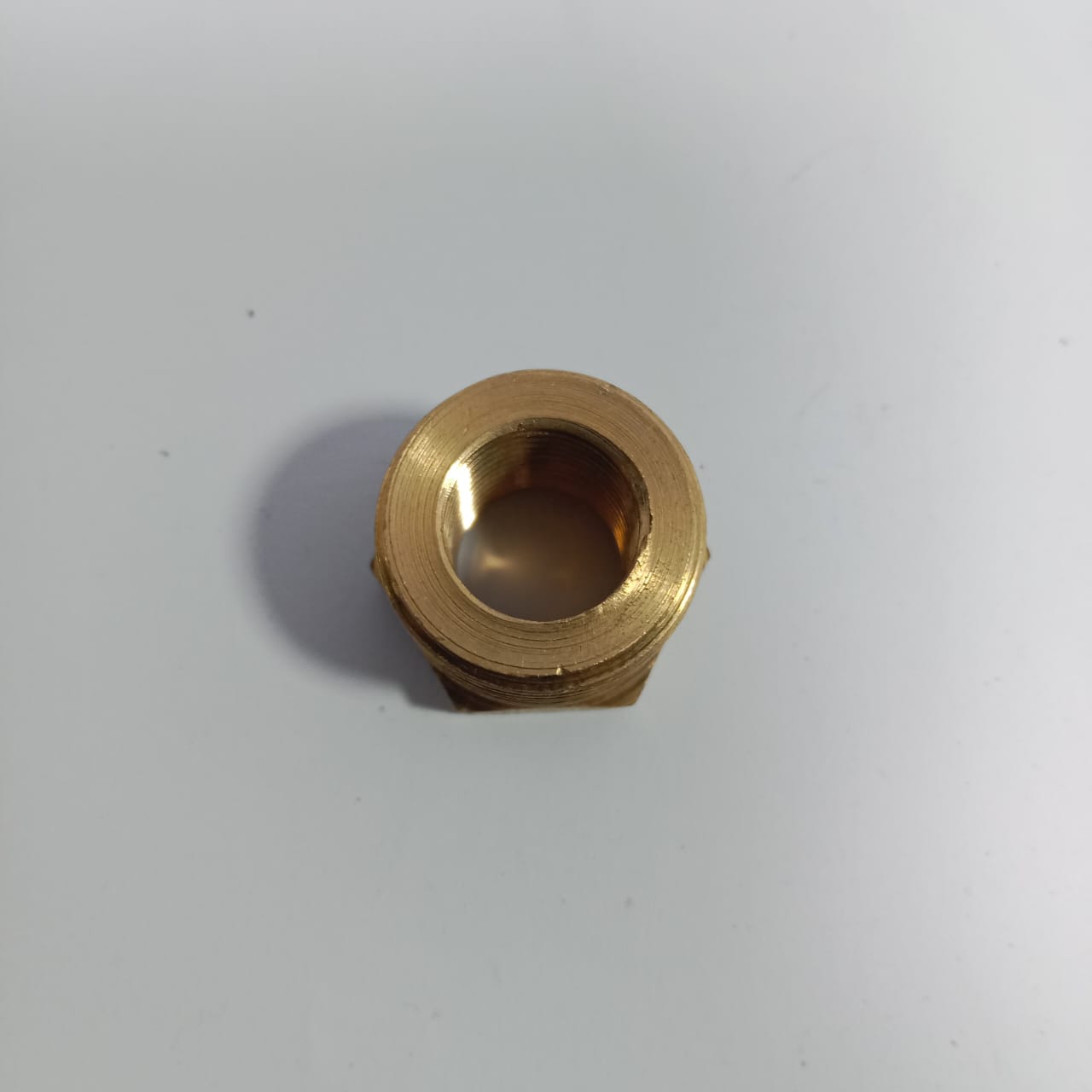 Brass Pipe Reducing Bushing 1/4 inch to 1/2 inch  in Pakistan thumbnail 3