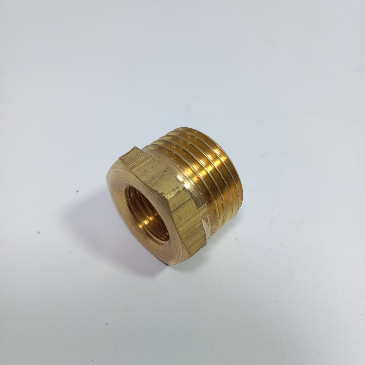 Brass Pipe Reducing Bushing 1/4 inch to 1/2 inch  in Pakistan thumbnail 4