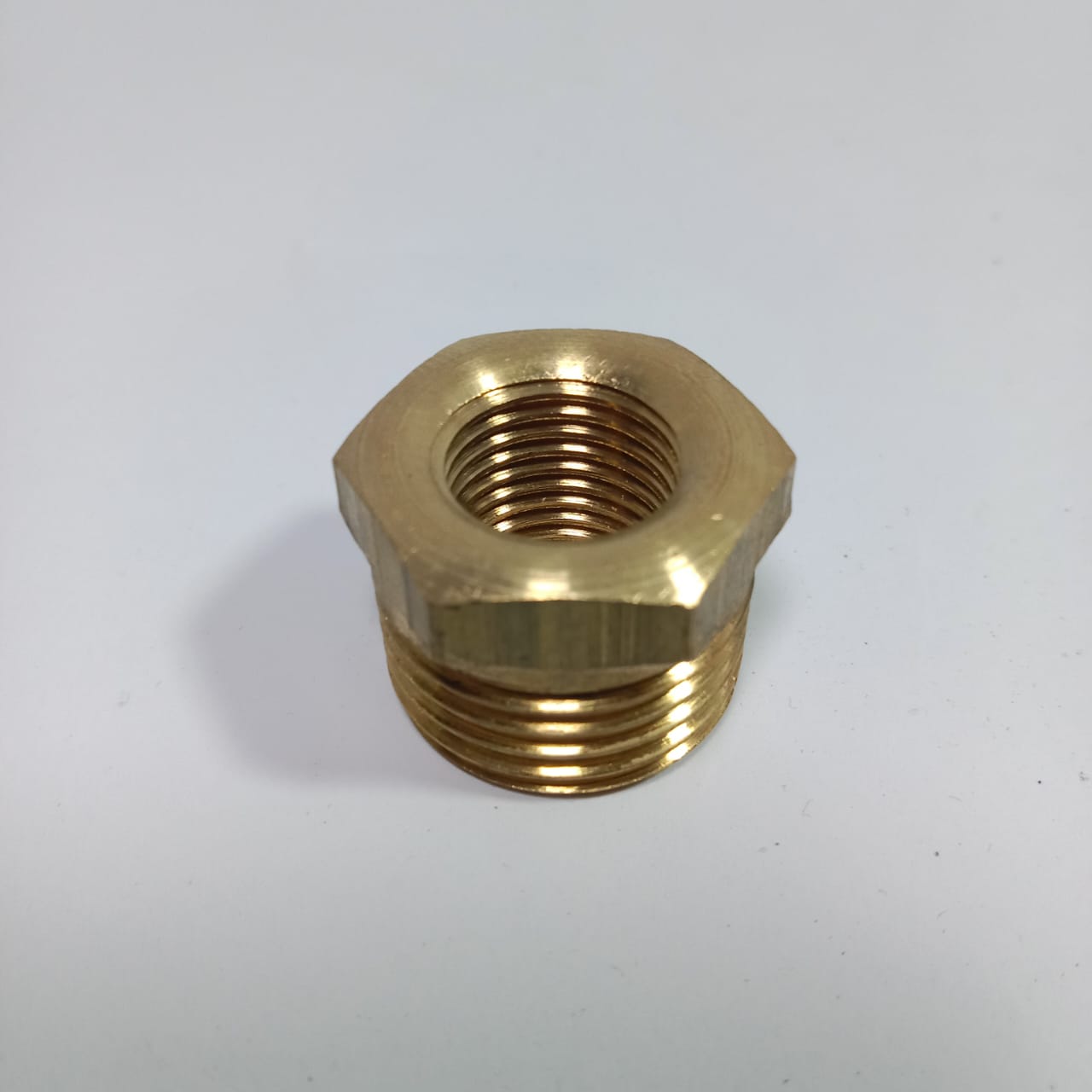 Brass Pipe Reducing Bushing 1/4 inch to 1/2 inch  in Pakistan thumbnail 5