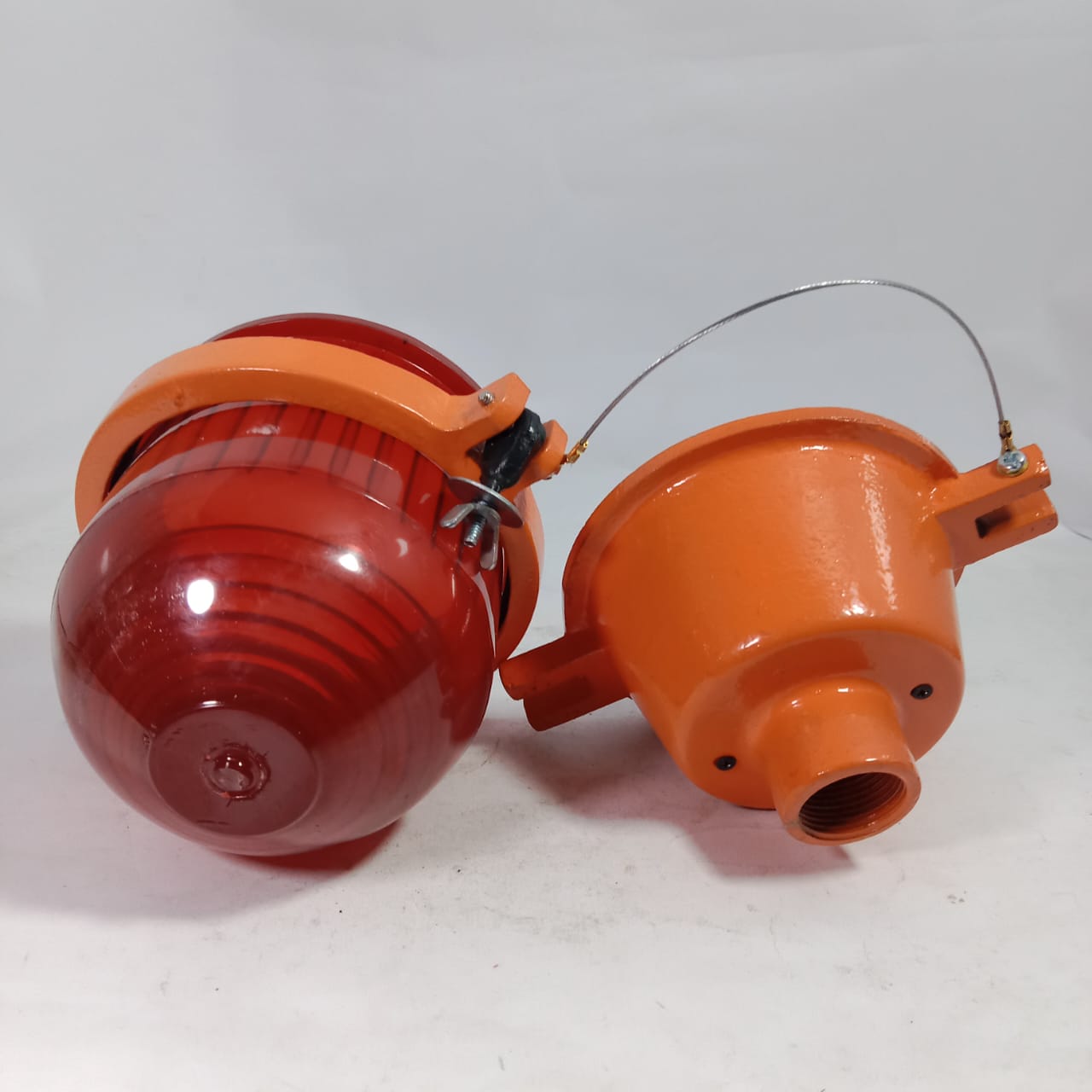 LED Aviation Obstruction Warning Lamp in Pakistan thumbnail 4