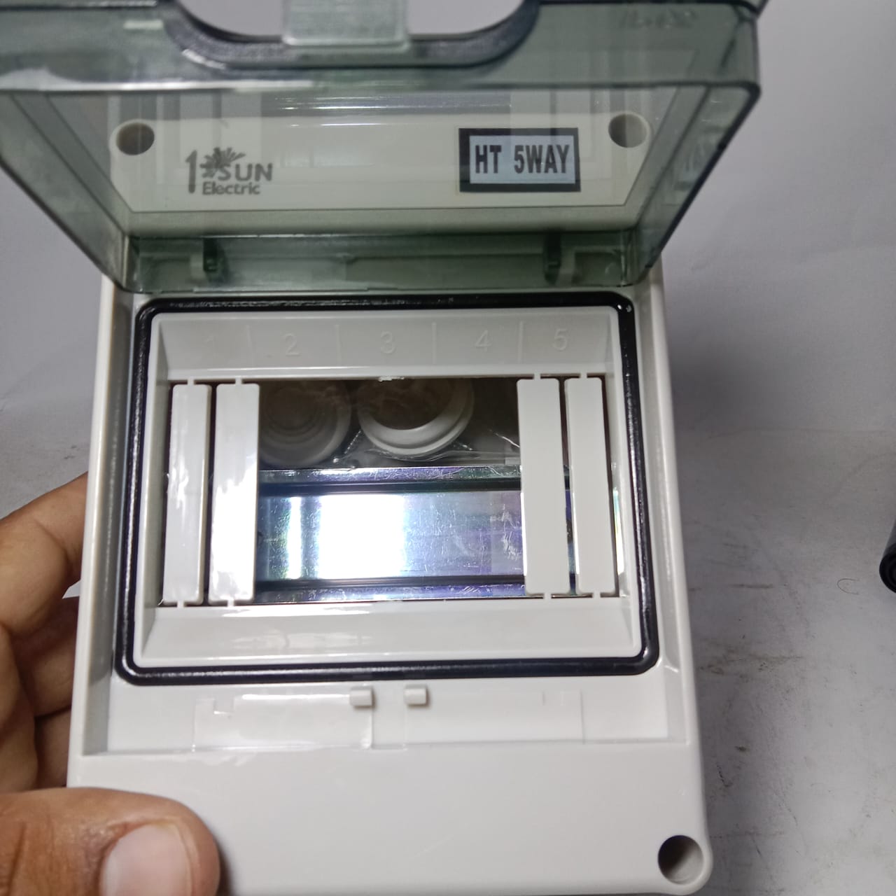 1SUN Electric HT 5WAY Weatherproof Power Distribution Circuit Breaker Protection Box Transparent Cover, DIN Rail in Pakistan thumbnail 3
