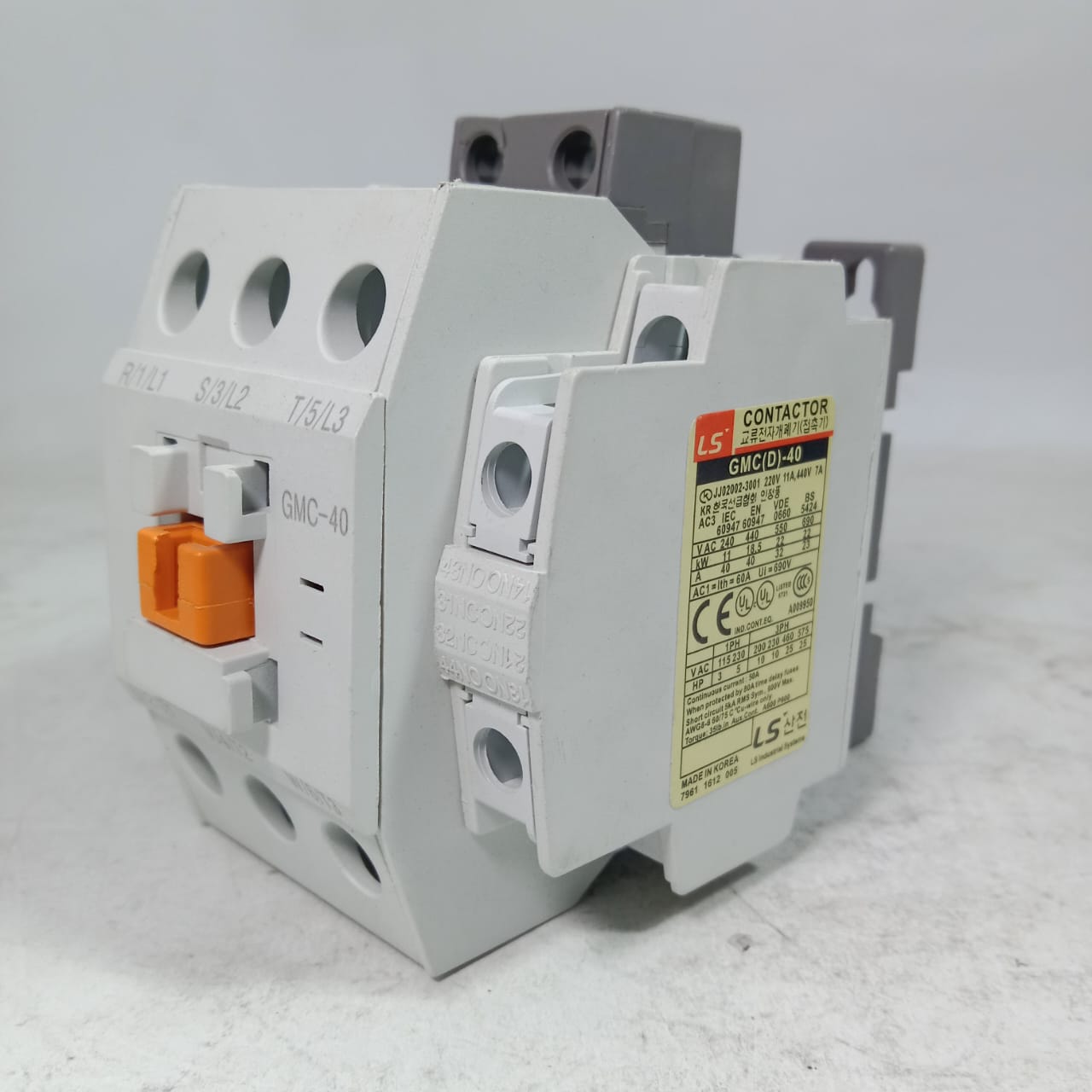 LS GMC-40 3-Pole MAGNETIC CONTACTOR in Pakistan thumbnail 8
