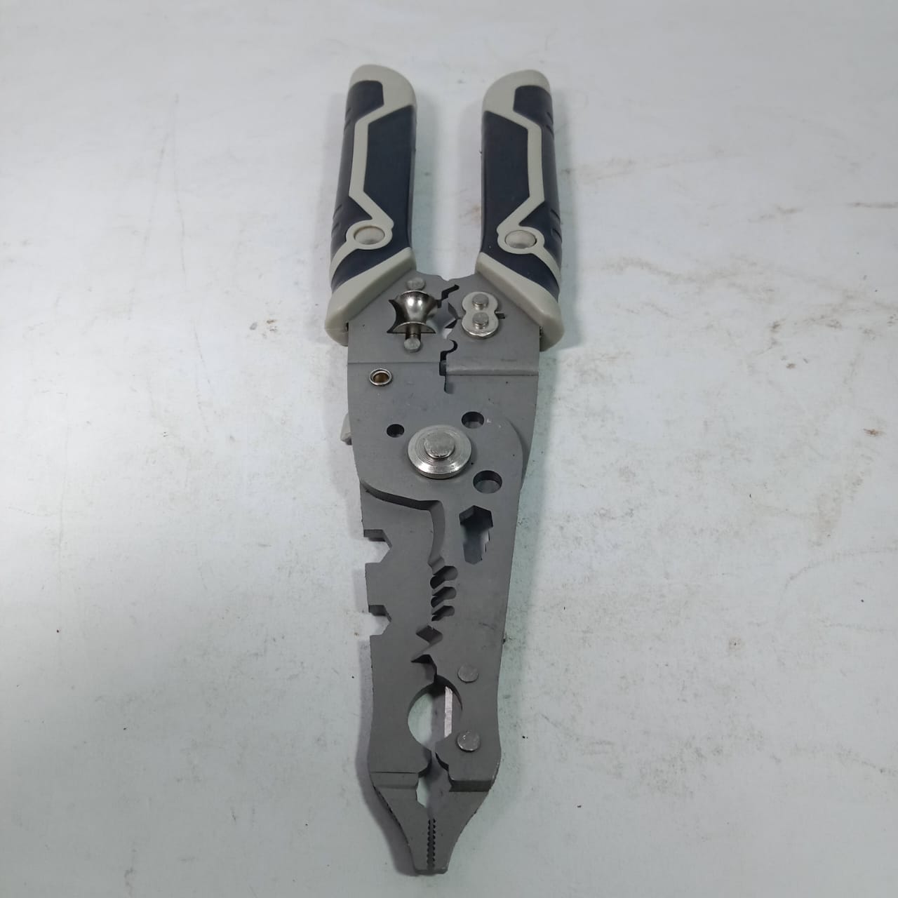 YTH Y712 Electrician Labor Saving Plier in Pakistan thumbnail 6