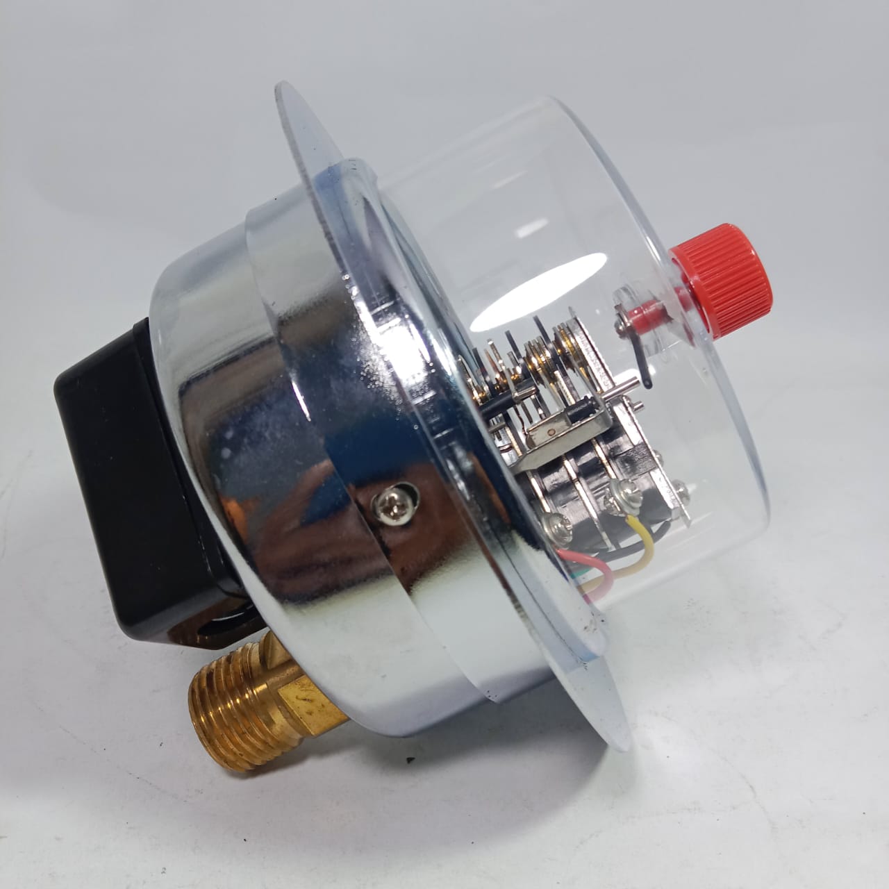 Shock-Resistant Electric Contact Pressure Gauge in Pakistan - 700 bar thumbnail 6