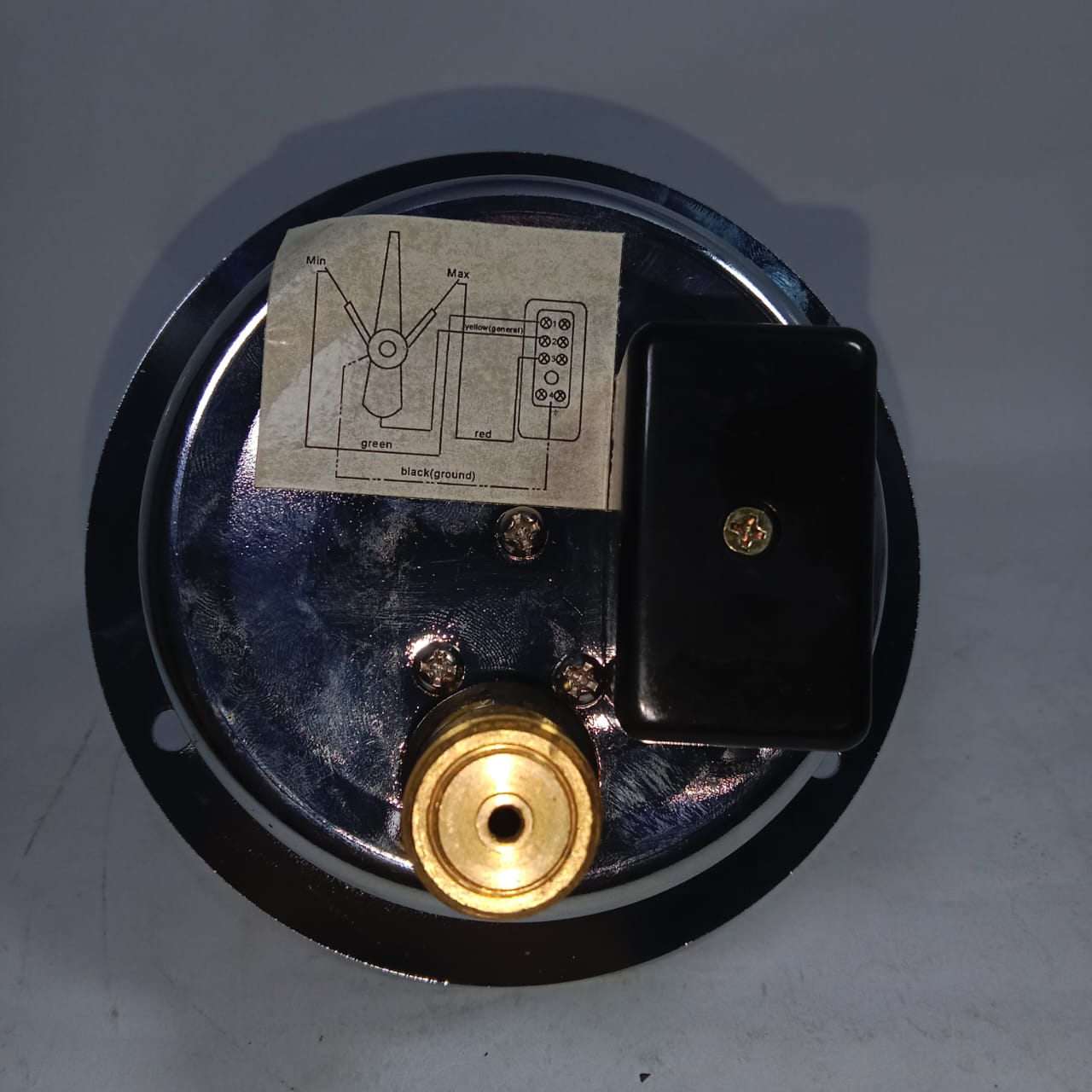 Shock-Resistant Electric Contact Pressure Gauge in Pakistan - 16 bar thumbnail 8