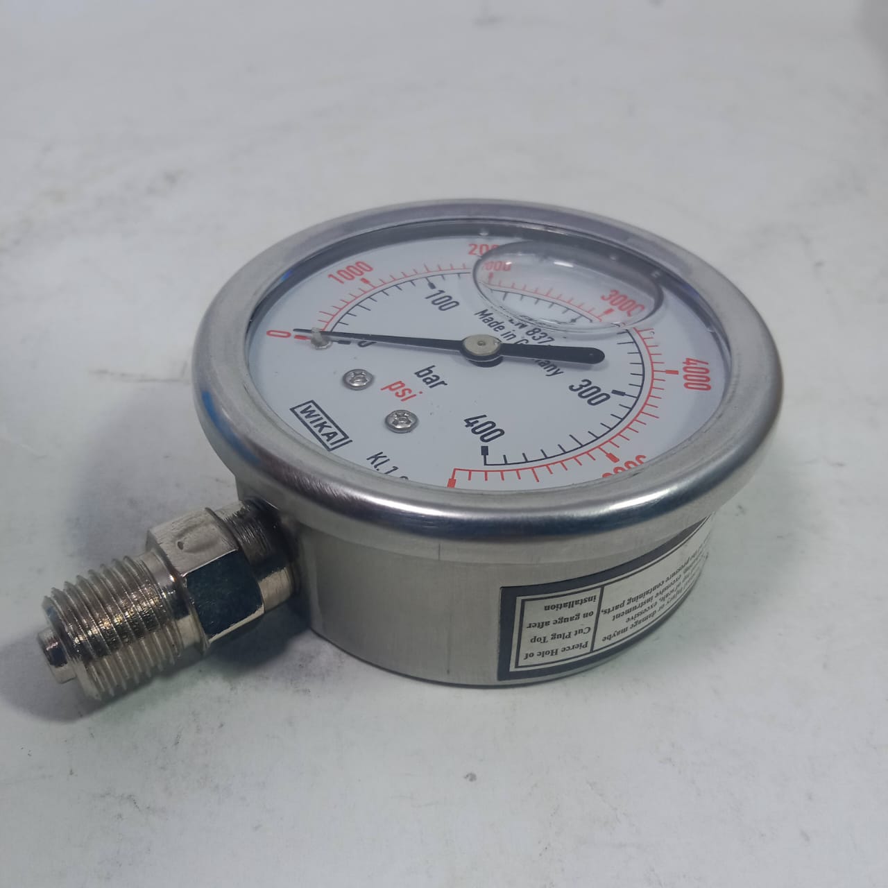Pressure Gauges 2.5 inch dial bottom  in Pakistan - 100 bar thumbnail 2