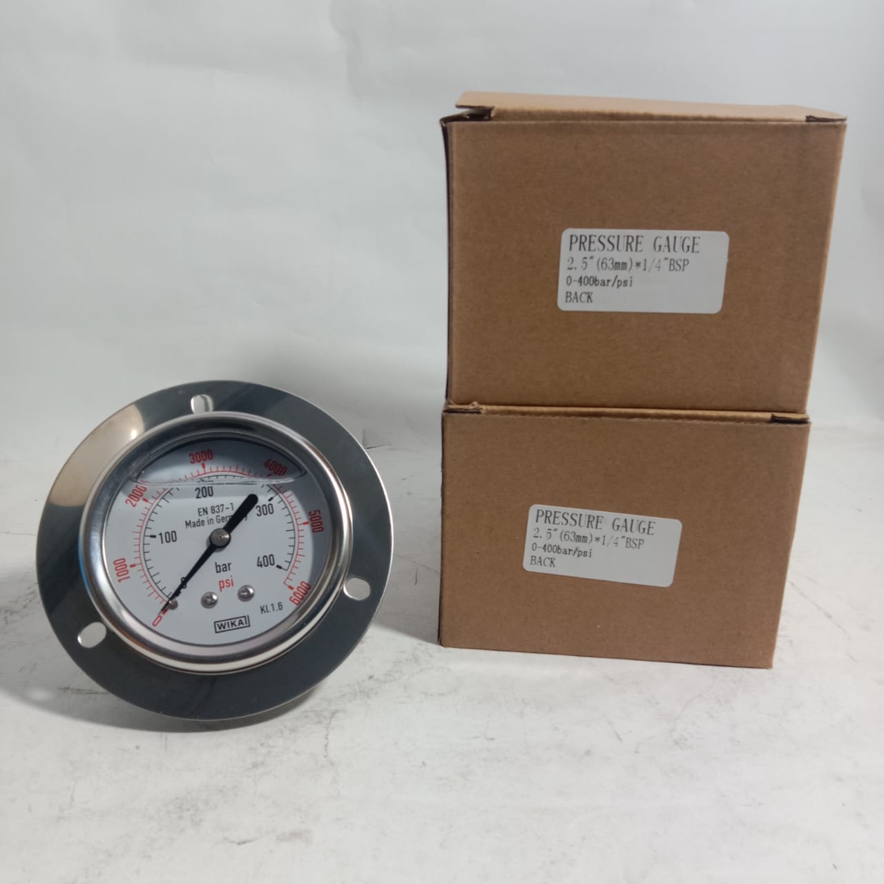 WIKA EN 837-1 Pressure Gauge in Pakistan thumbnail 2
