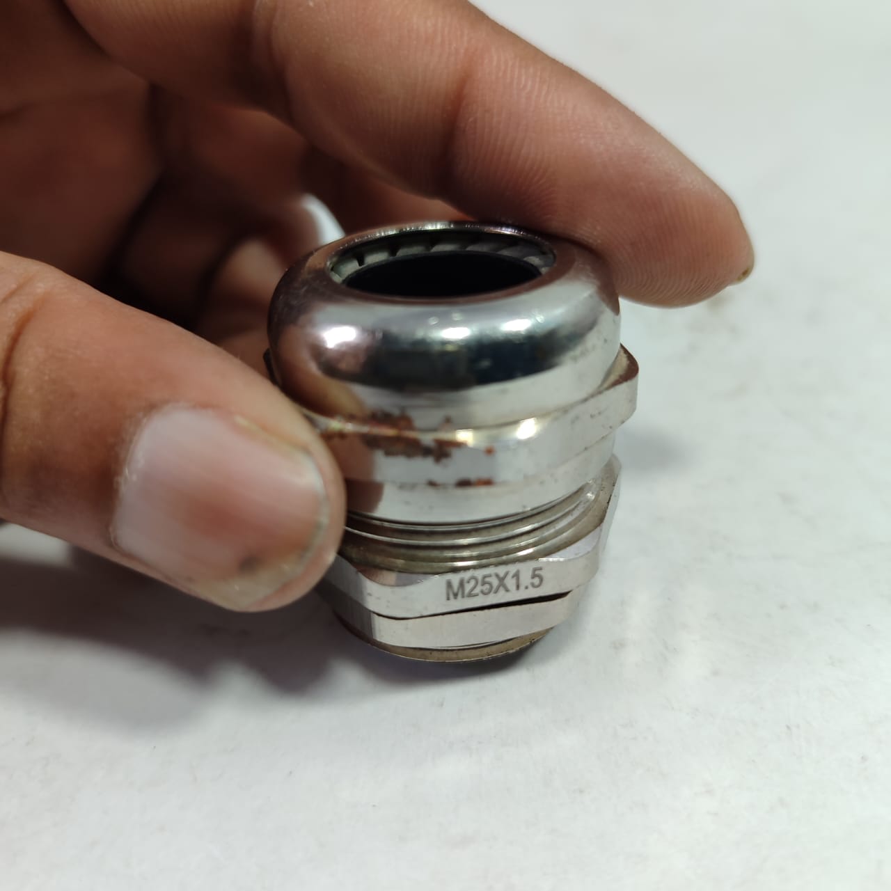 Brass Nikaled Gland in Pakistan - M 32 x 1.5 thumbnail 4