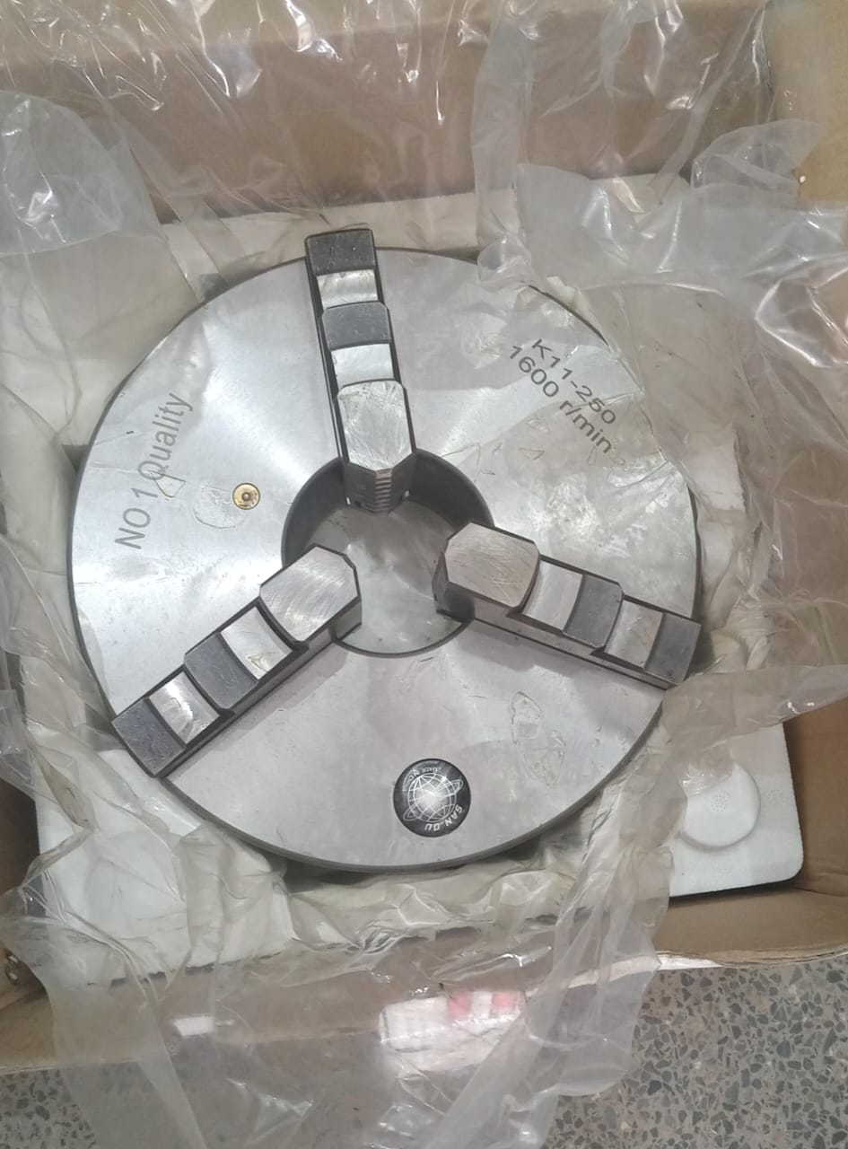 Self Centering Lathe Jaw complete set Chuck in Pakistan - 4 Inch