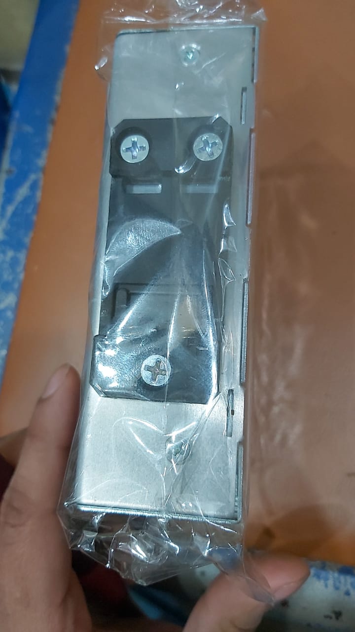 Weidmuller PRO ECO 120W 24V 5A Din Rail Power Supply used item  in Pakistan thumbnail 4