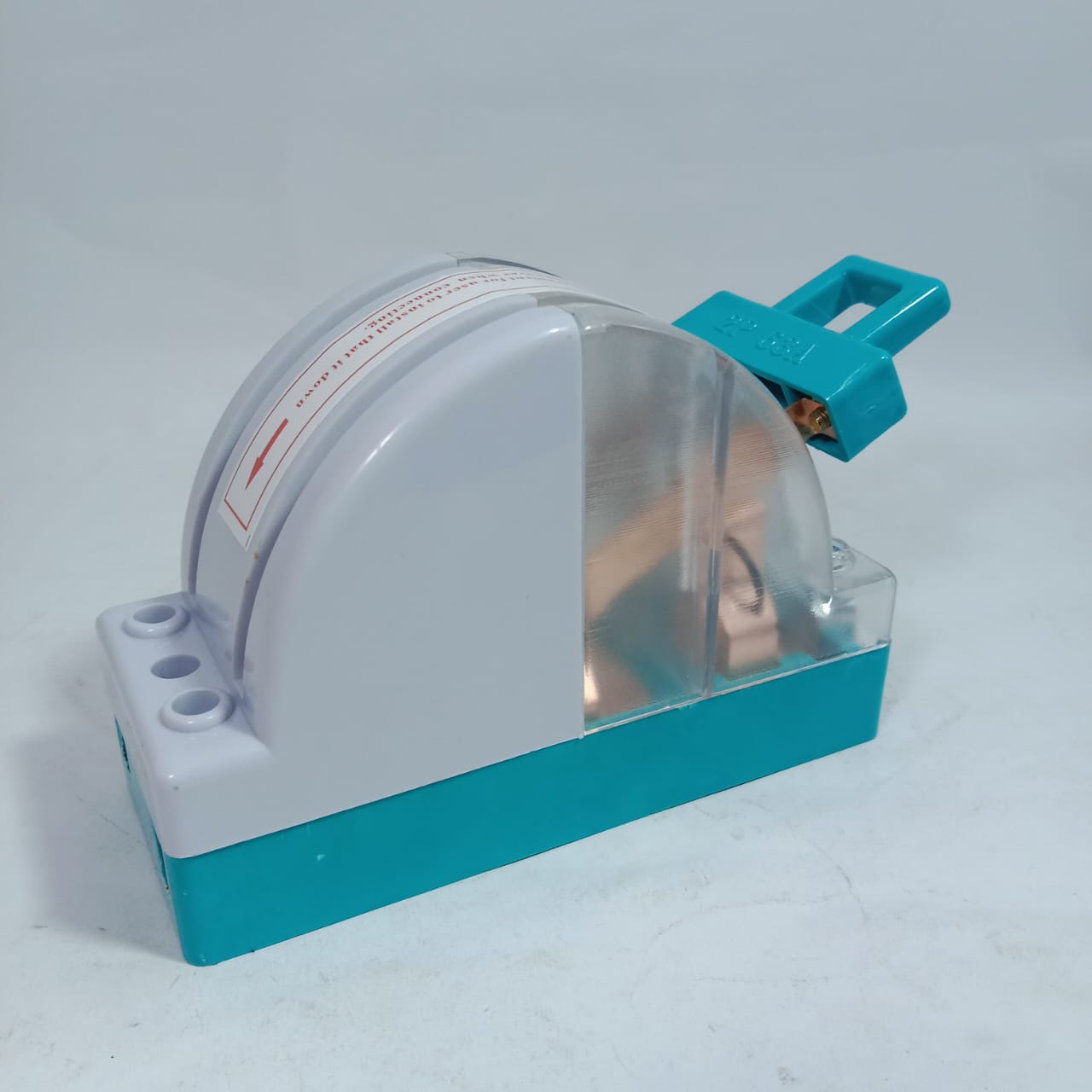 NZK 2 Pole 32A-225A Manual Change Over Knife Switch in Pakistan - 32A thumbnail 7