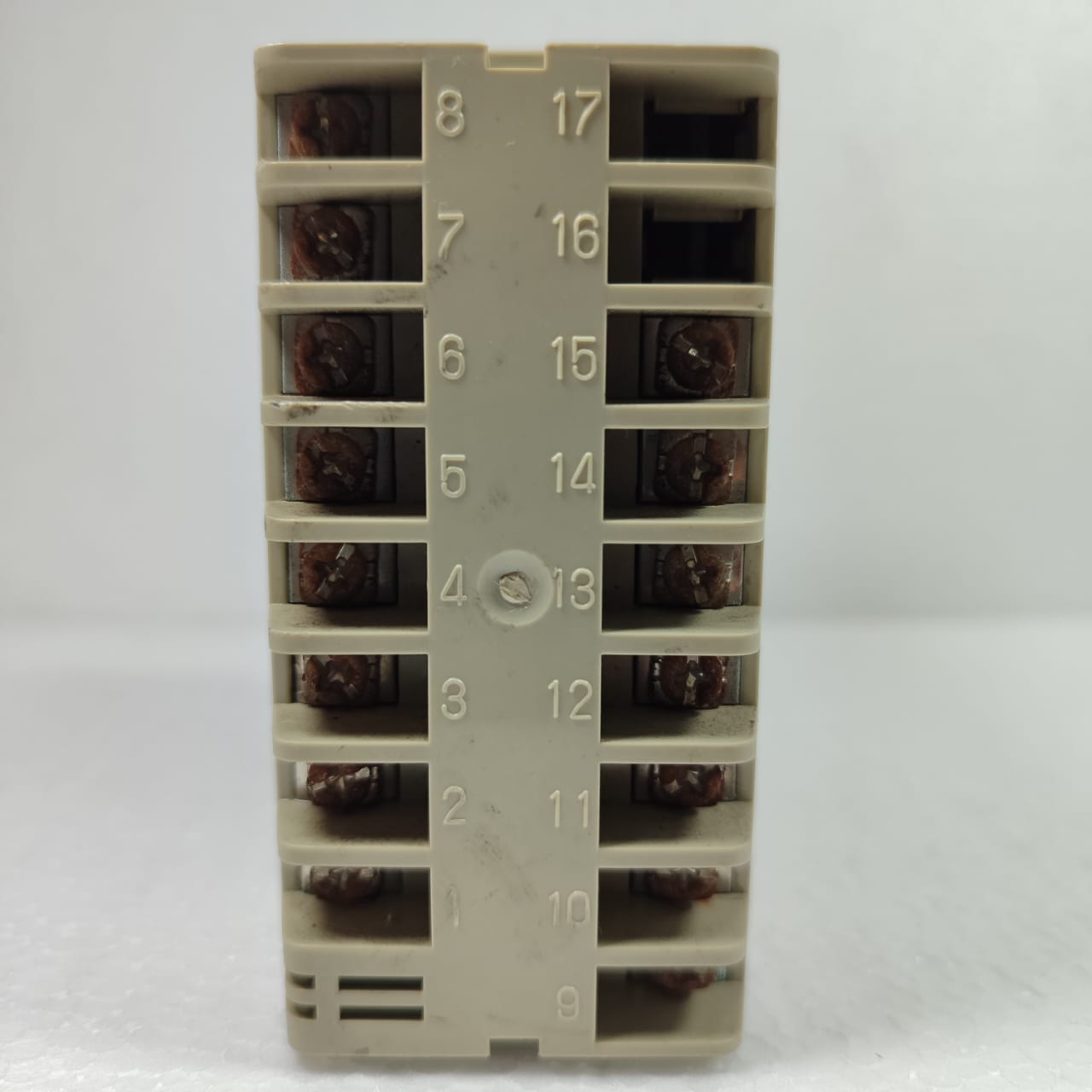Autonics TZ4H-14R Smart Temperature Controller used  in Pakistan thumbnail 5