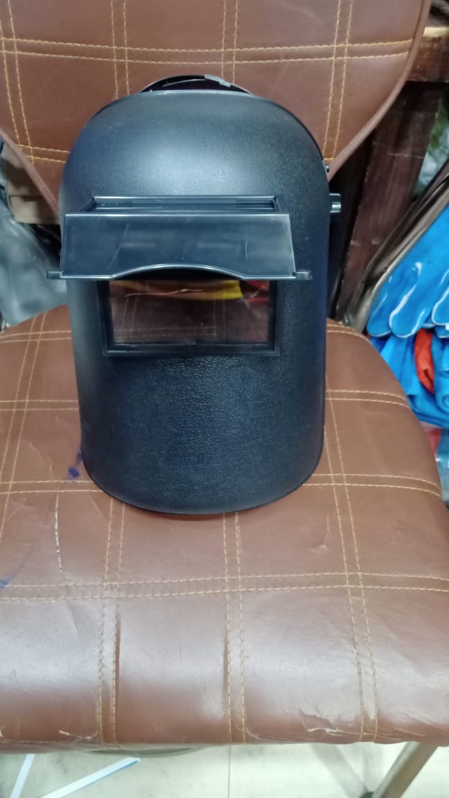 Welding Helmet - Armour Guard with Flip Front in Pakistan thumbnail 4
