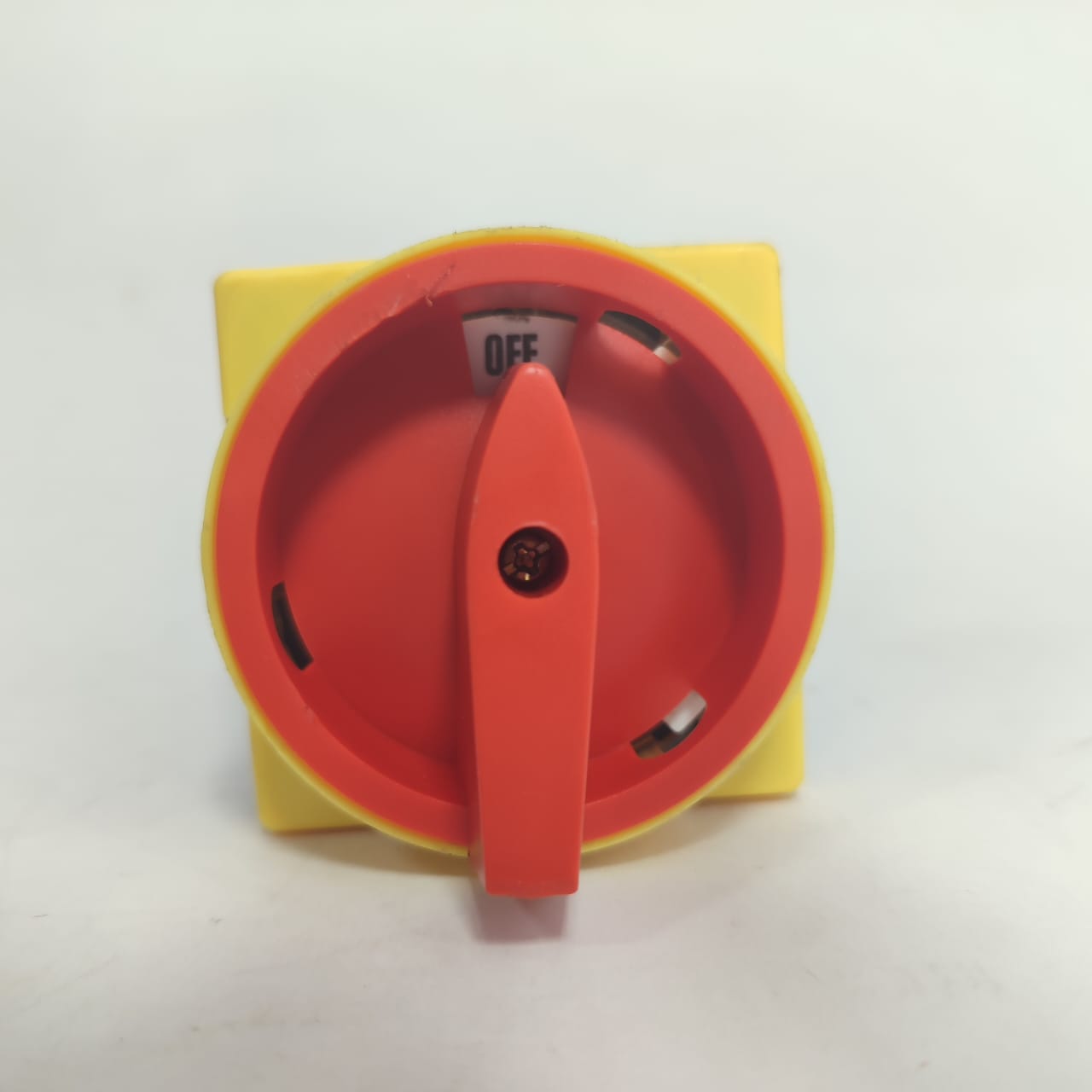 CHSO.M 3-Pole Circuit Breaker 2-Position Cam Rotary Power On-Off Switch in Pakistan - 25A
