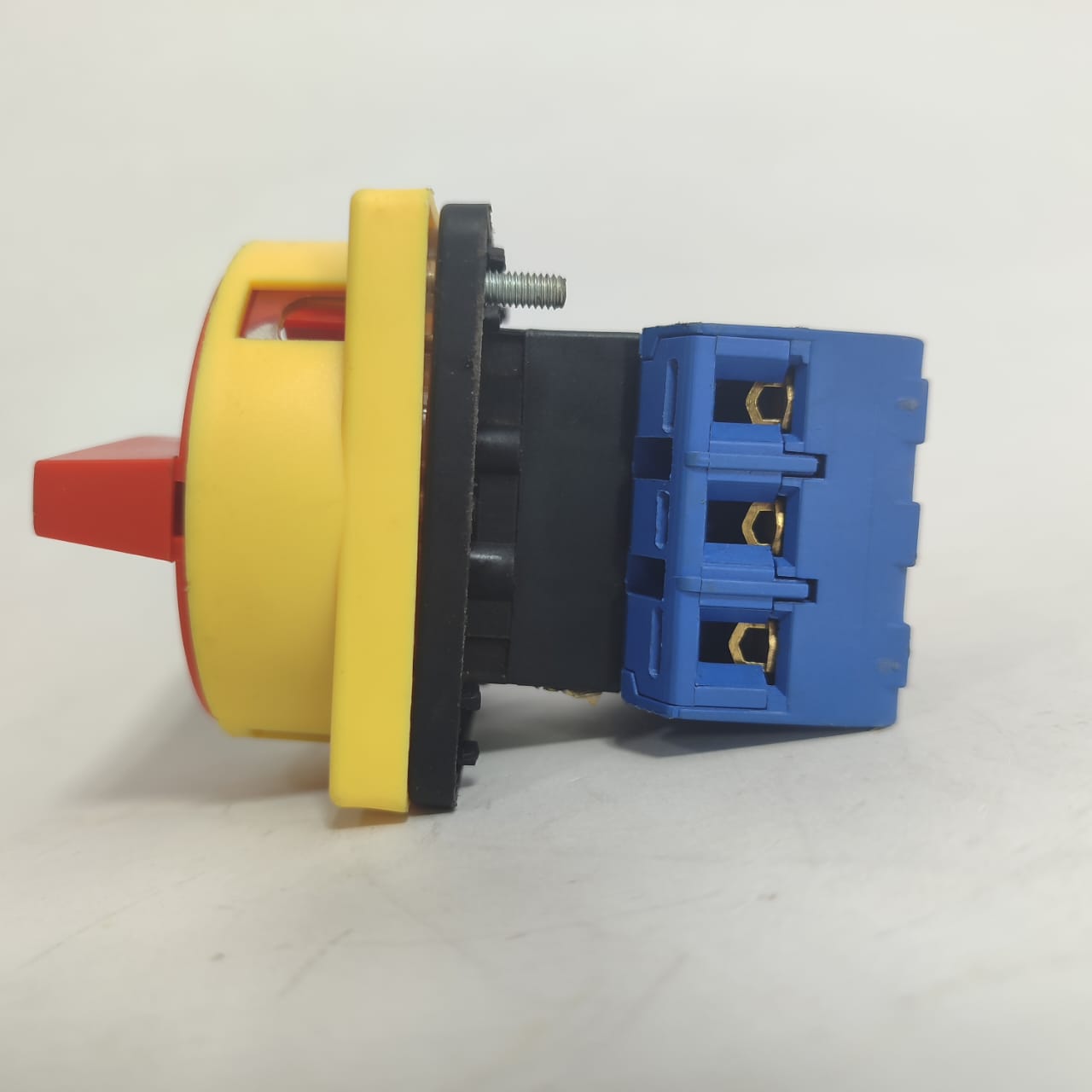 CHSO.M 3-Pole Circuit Breaker 2-Position Cam Rotary Power On-Off Switch  in Pakistan - 25A thumbnail 5