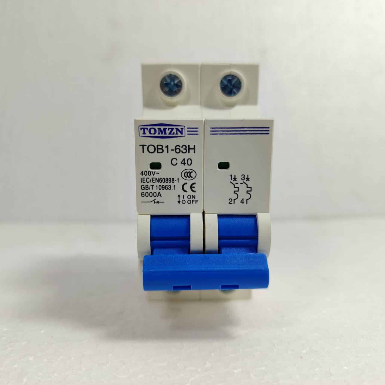 TOMZN TOB1-63H4P 2P C Type AC Mini Circuit Breaker in Pakistan - 40A thumbnail 2
