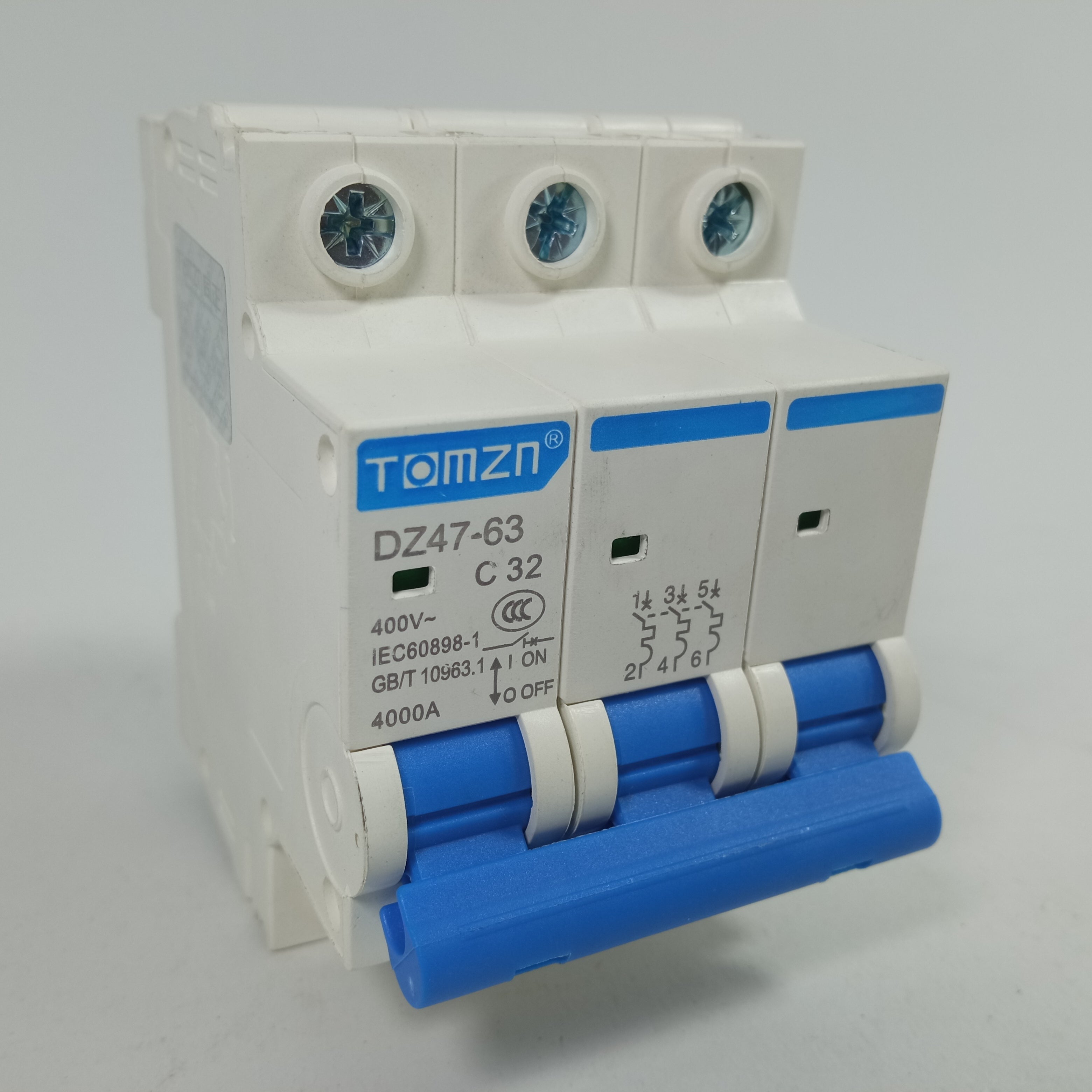 TOMZN DZ47-63 Circuit breaker 3P 32A in Pakistan thumbnail 3