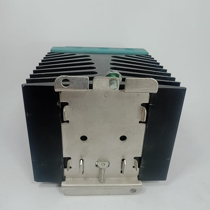 Continental Rvm3-5v75t Solid State Relay 24 to 575 VAC 75 Amp VDC Input thumbnail 3