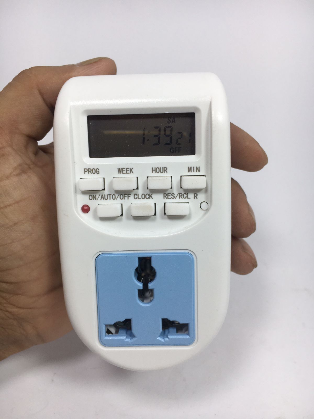 Digital Energy Saving Programmable Electronic Timer Plug in Pakistan thumbnail 2