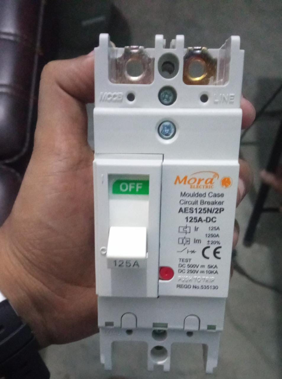 MORA DC Breaker MCCB For Batteries 2 Pole AES125N in Pakistan - 100A thumbnail 5