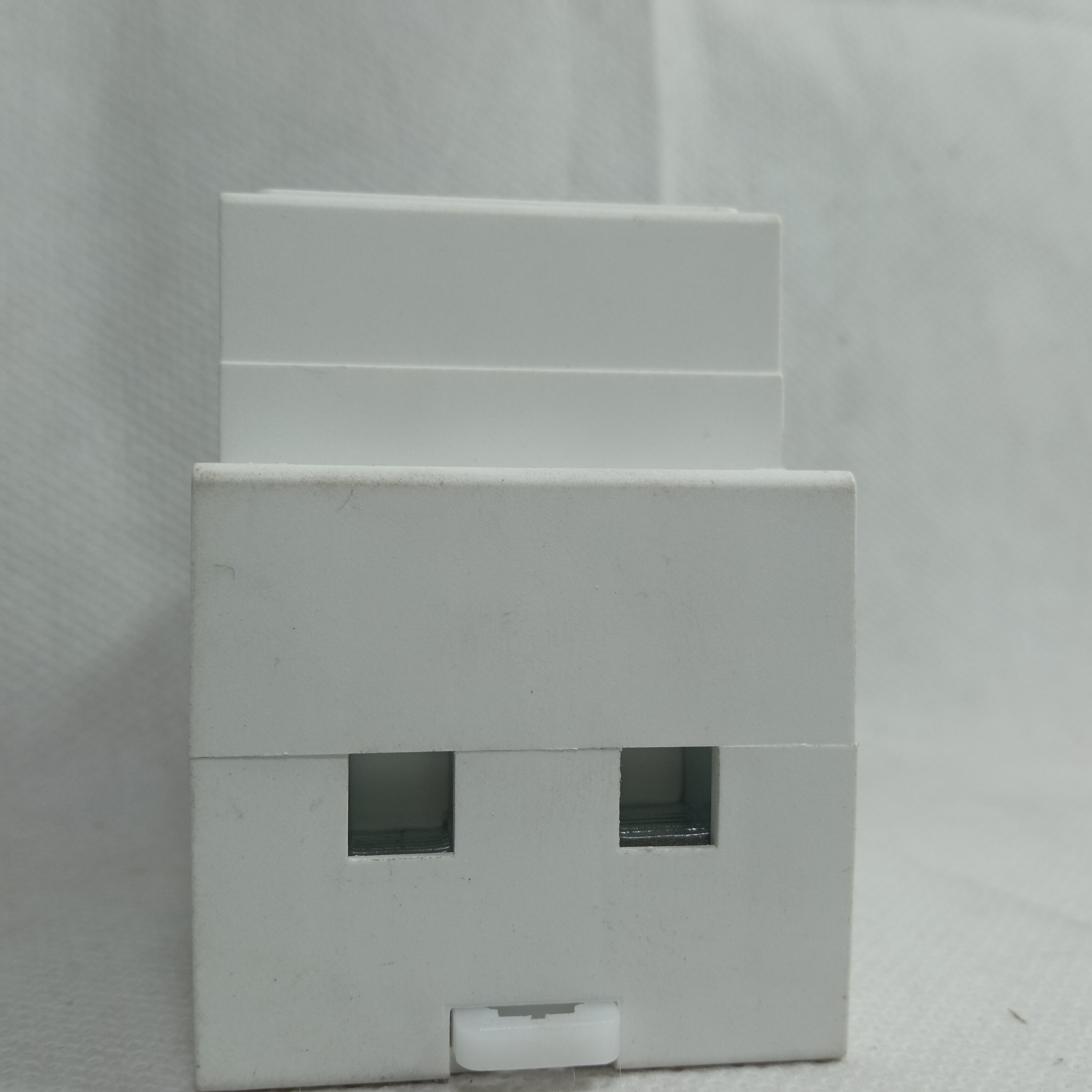 SETCO  Industrial Electrical Outlet  Socket 13A 250V Din Rail Modular Socket in Pakistan thumbnail 4