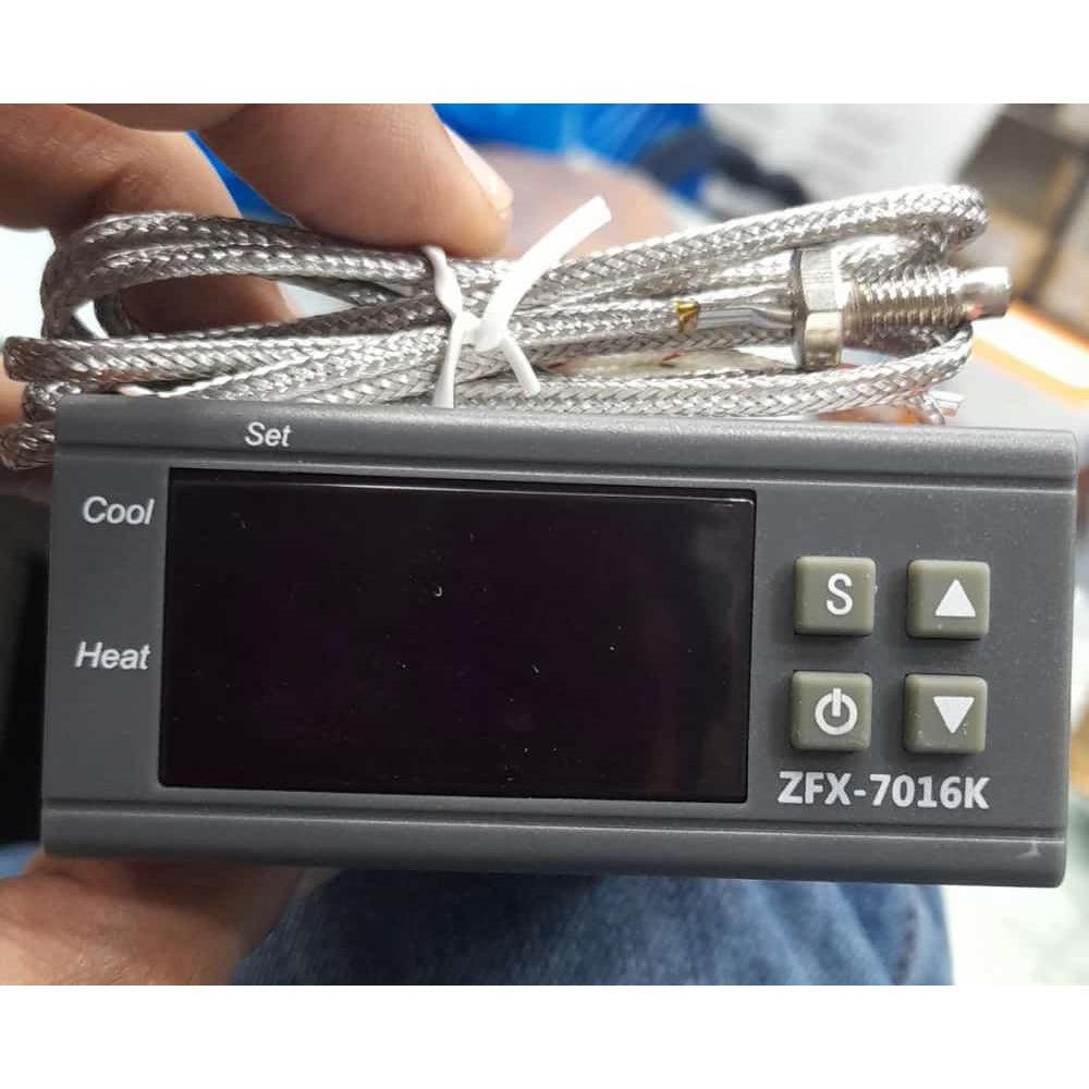 ZFX-7016K Digital Temperature Controller in Pakistan