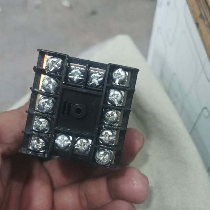 HANYOUNG NUX KX4N Temperature Controller in Pakistan thumbnail 4