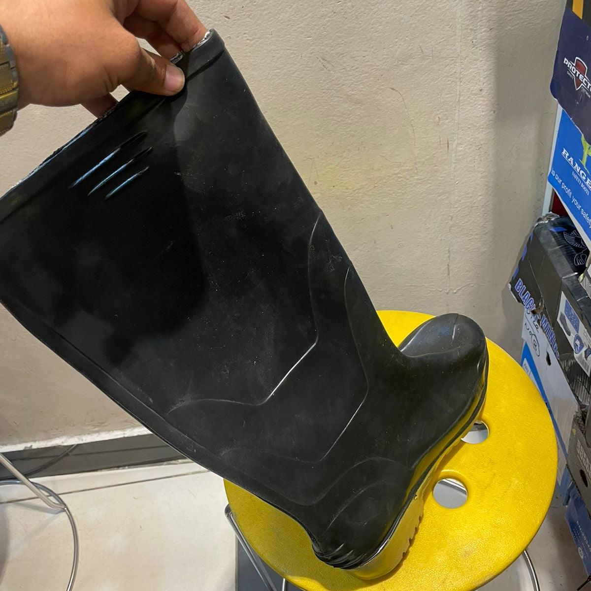 Best Quality Safety Rain Boots in Pakistan - 45 thumbnail 3