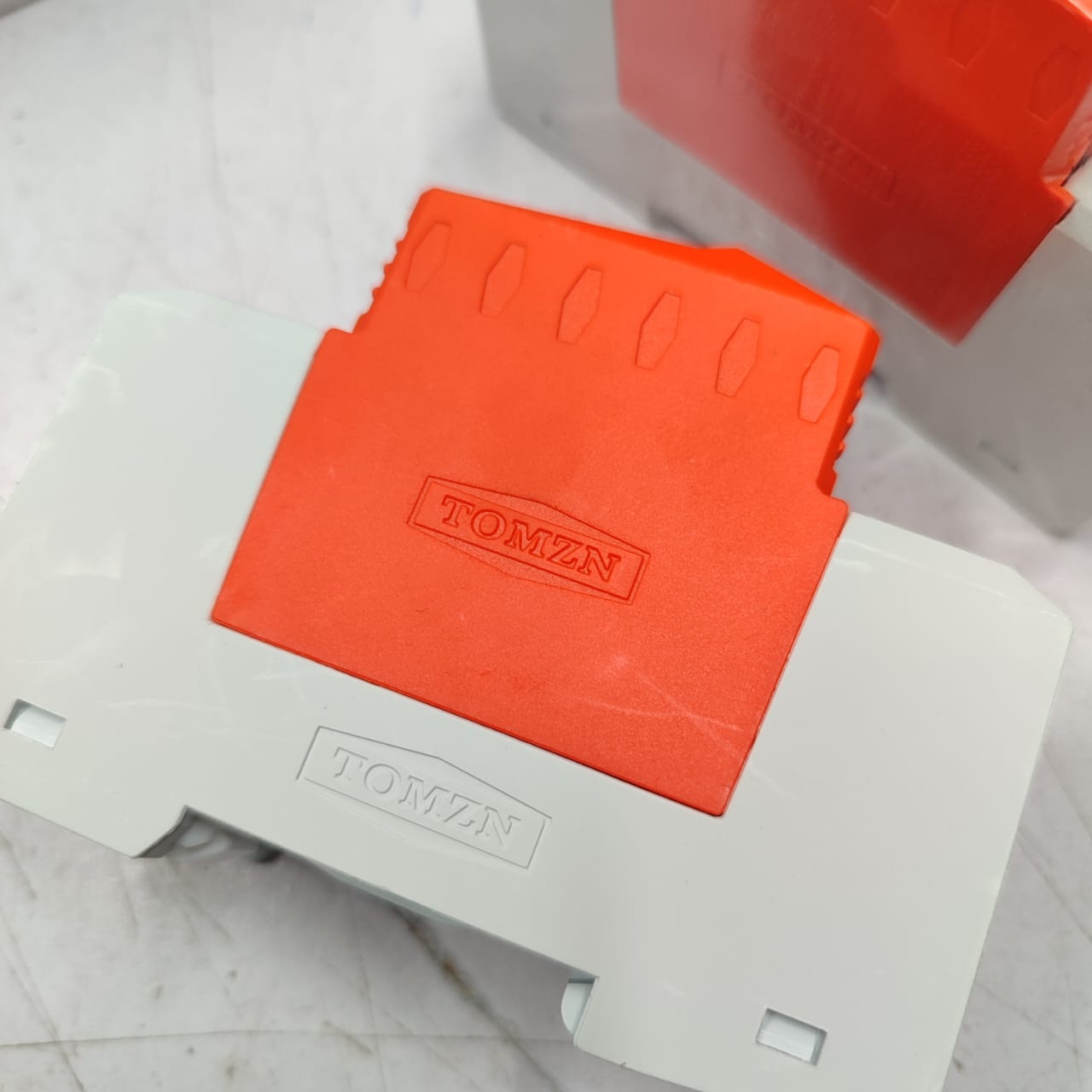Tomzn SPD 20KA~40KA House Surge Protector Protective Low-voltage Arrester Device in Pakistan thumbnail 5