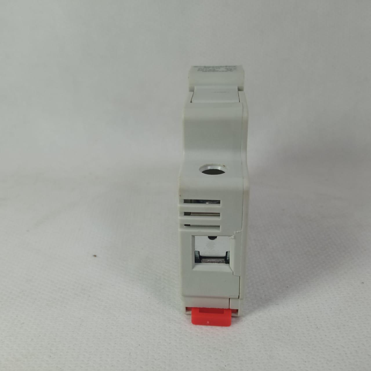 Schneider DC Fuse Holder 32A   holder + fuse  In Pakistan - 20A thumbnail 4