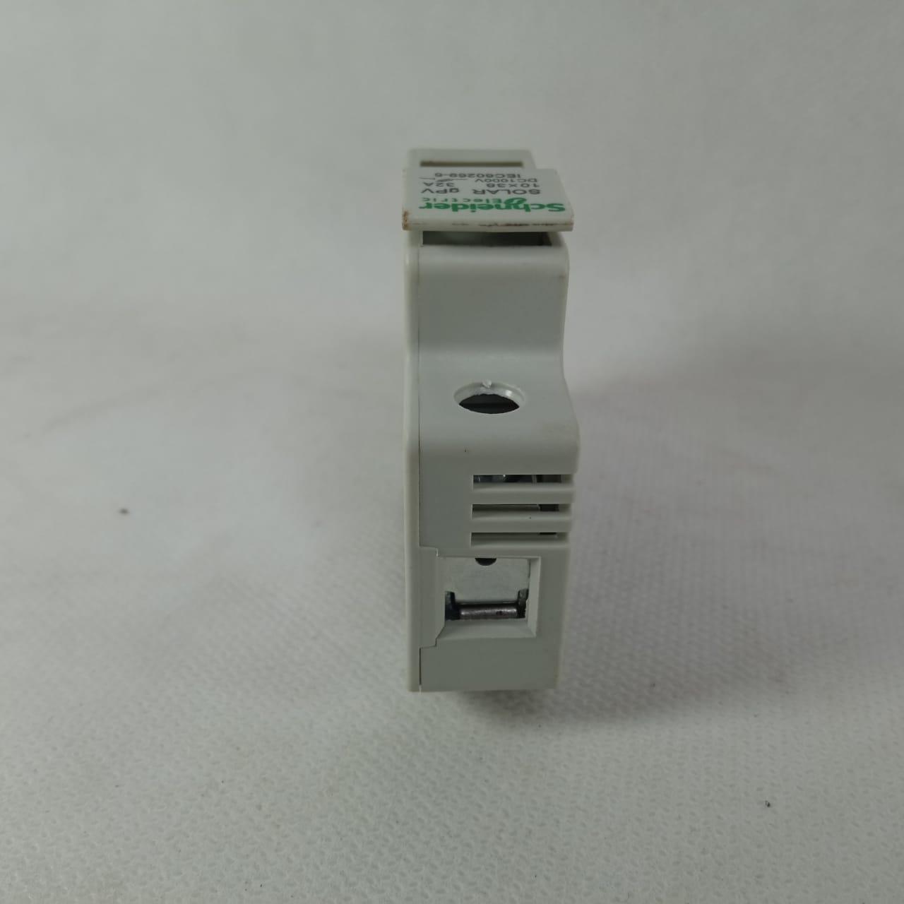 Schneider DC Fuse Holder 32A   holder + fuse  In Pakistan - 32A thumbnail 3
