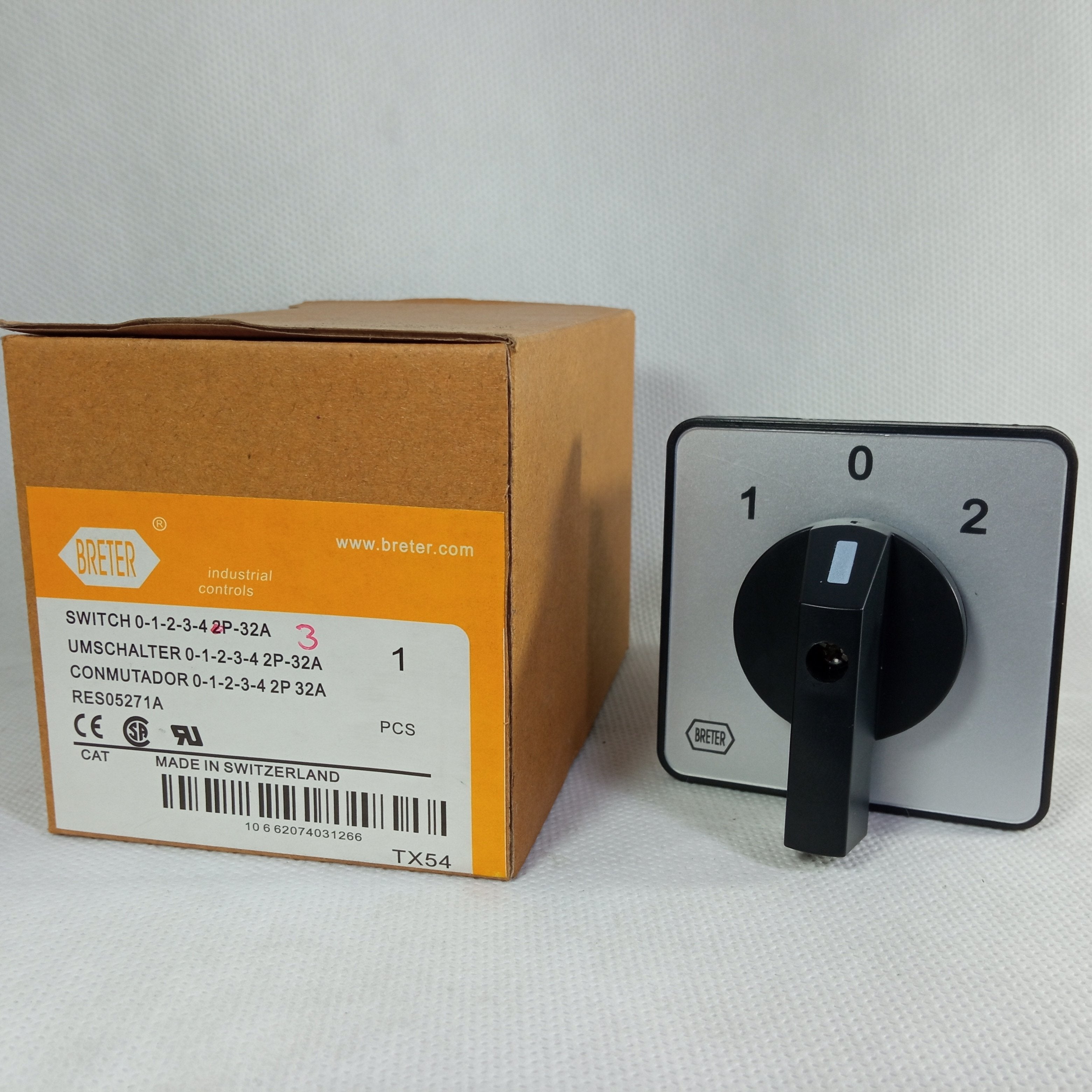 BRETER Cam Switch 1-0-2 Position Rotary Changeover Switches in Pakistan - 75A/4 thumbnail 4