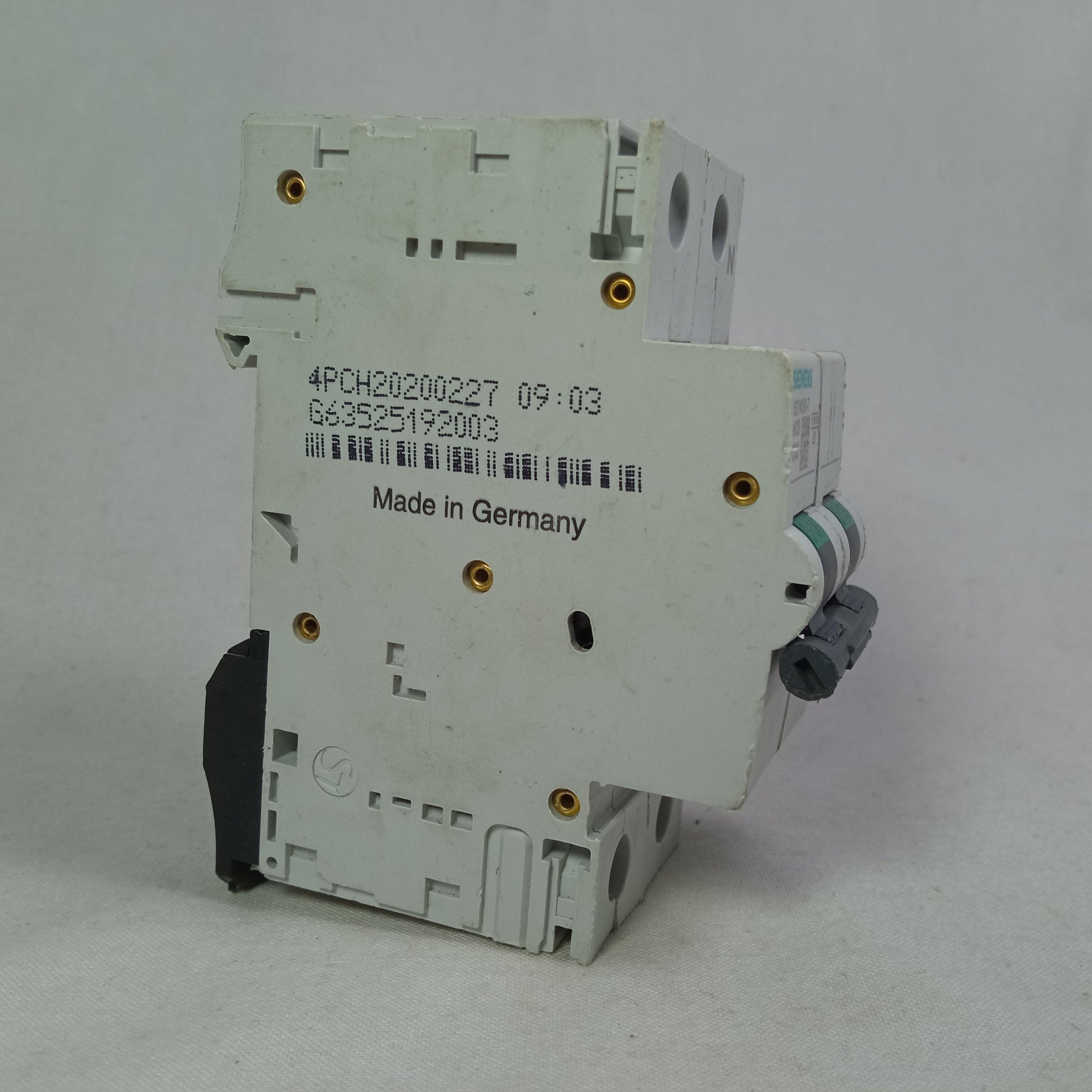 MCB AC Circuit Breaker 5SY4263-7 SEIMENS in Pakistan - 2 Poles / 10A thumbnail 4