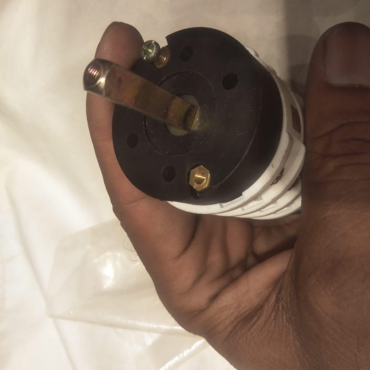 Breater 16 Amp Phase Selector Switches In Pakistan - 8 thumbnail 4